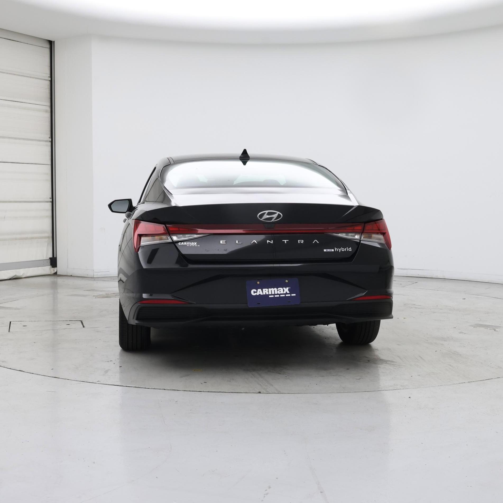 Thumbnail: 2023 Hyundai Elantra - 6