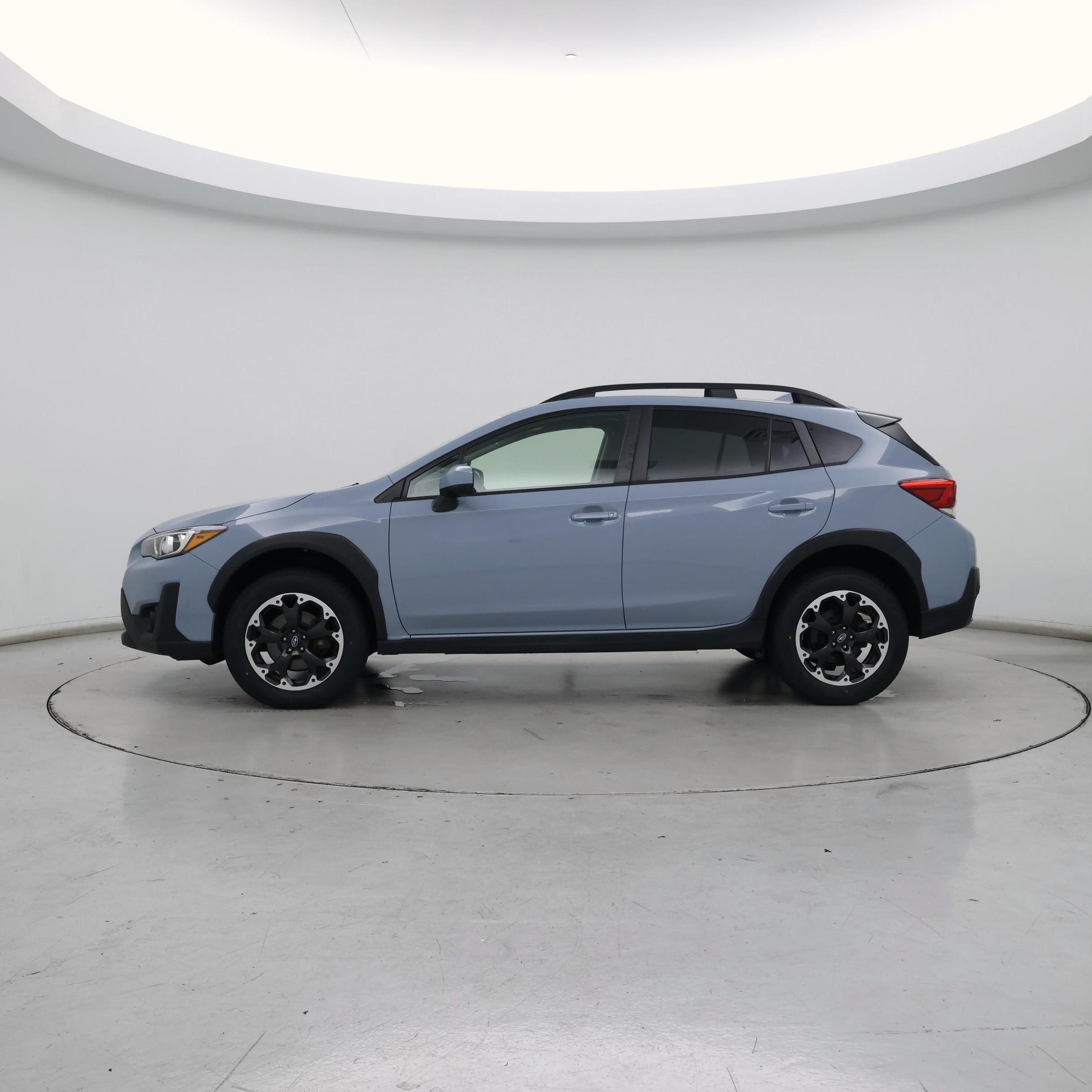 Thumbnail: 2022 Subaru Crosstrek - 3