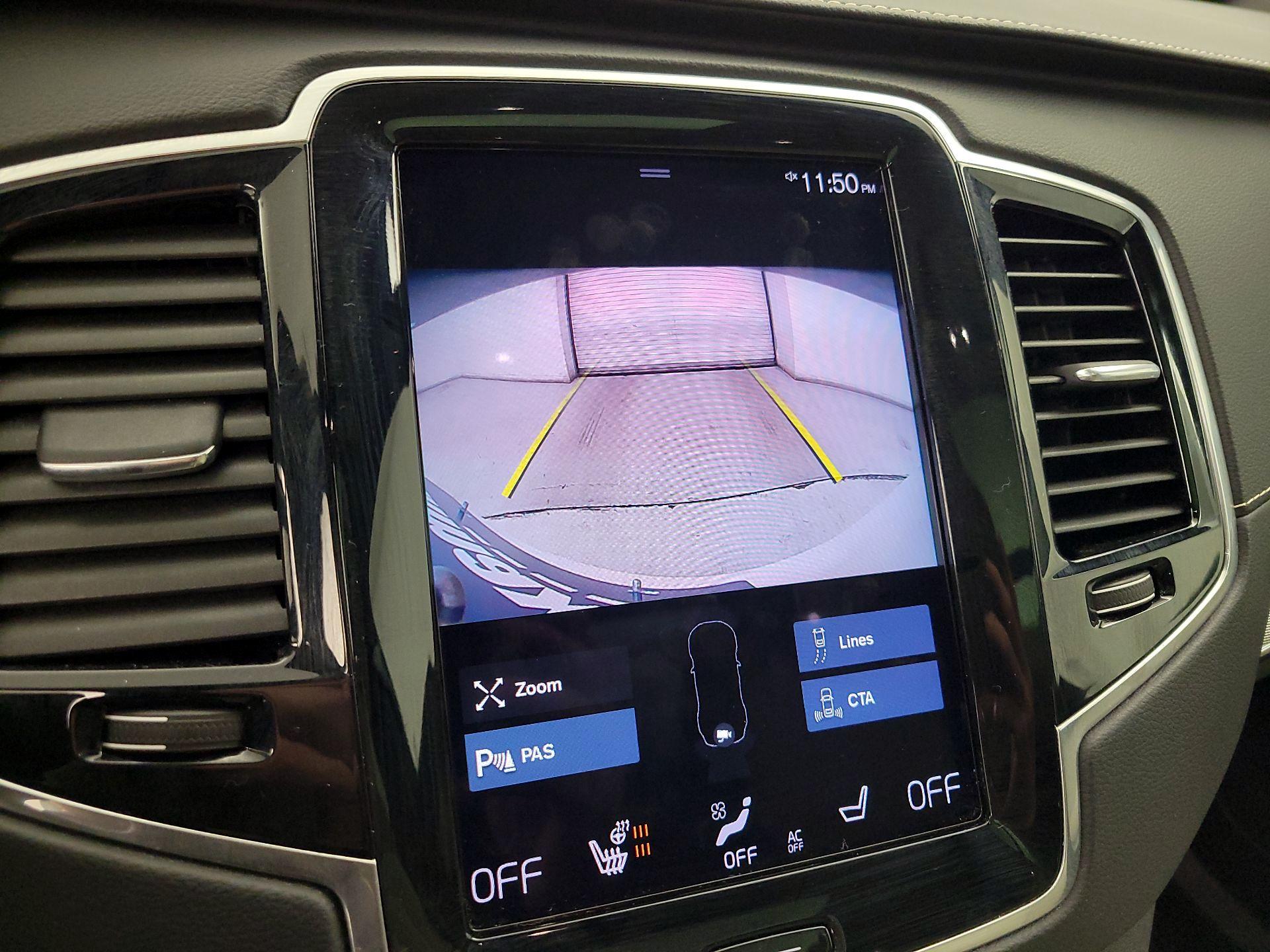 Thumbnail: 2021 Volvo XC90 - 14