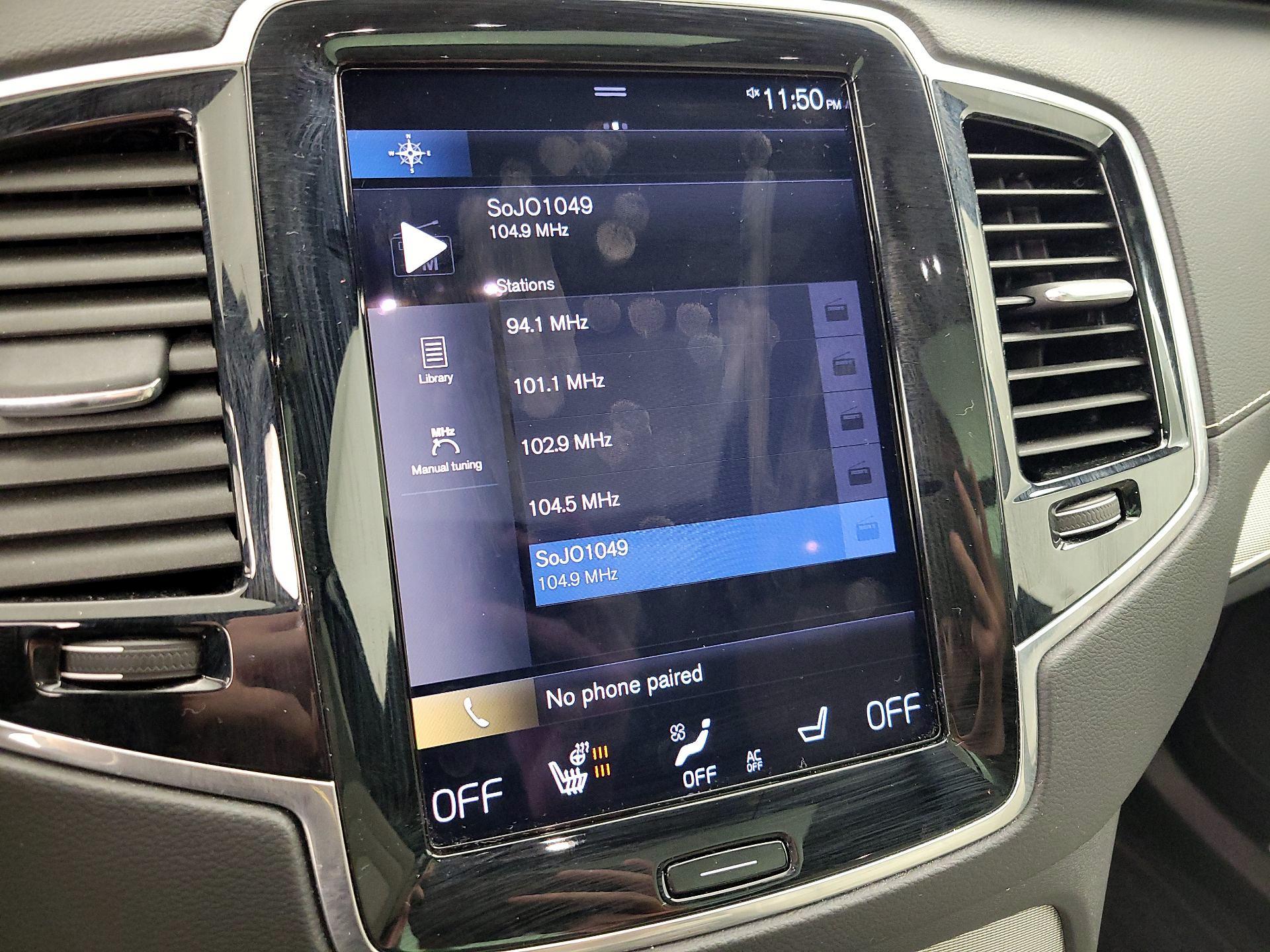 Thumbnail: 2021 Volvo XC90 - 15