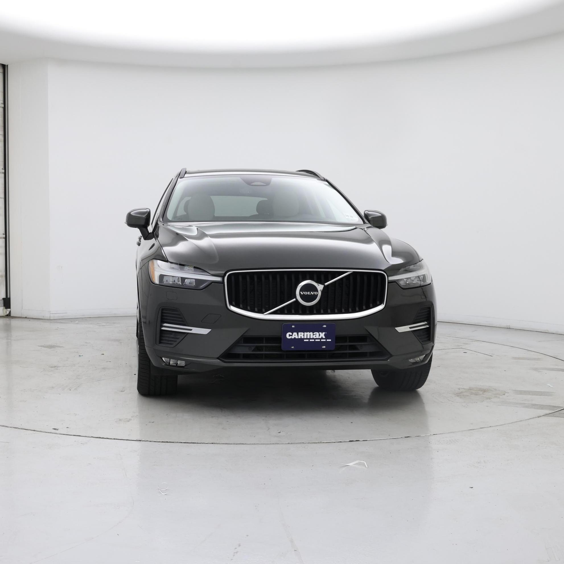 Thumbnail: 2022 Volvo XC60 - 5