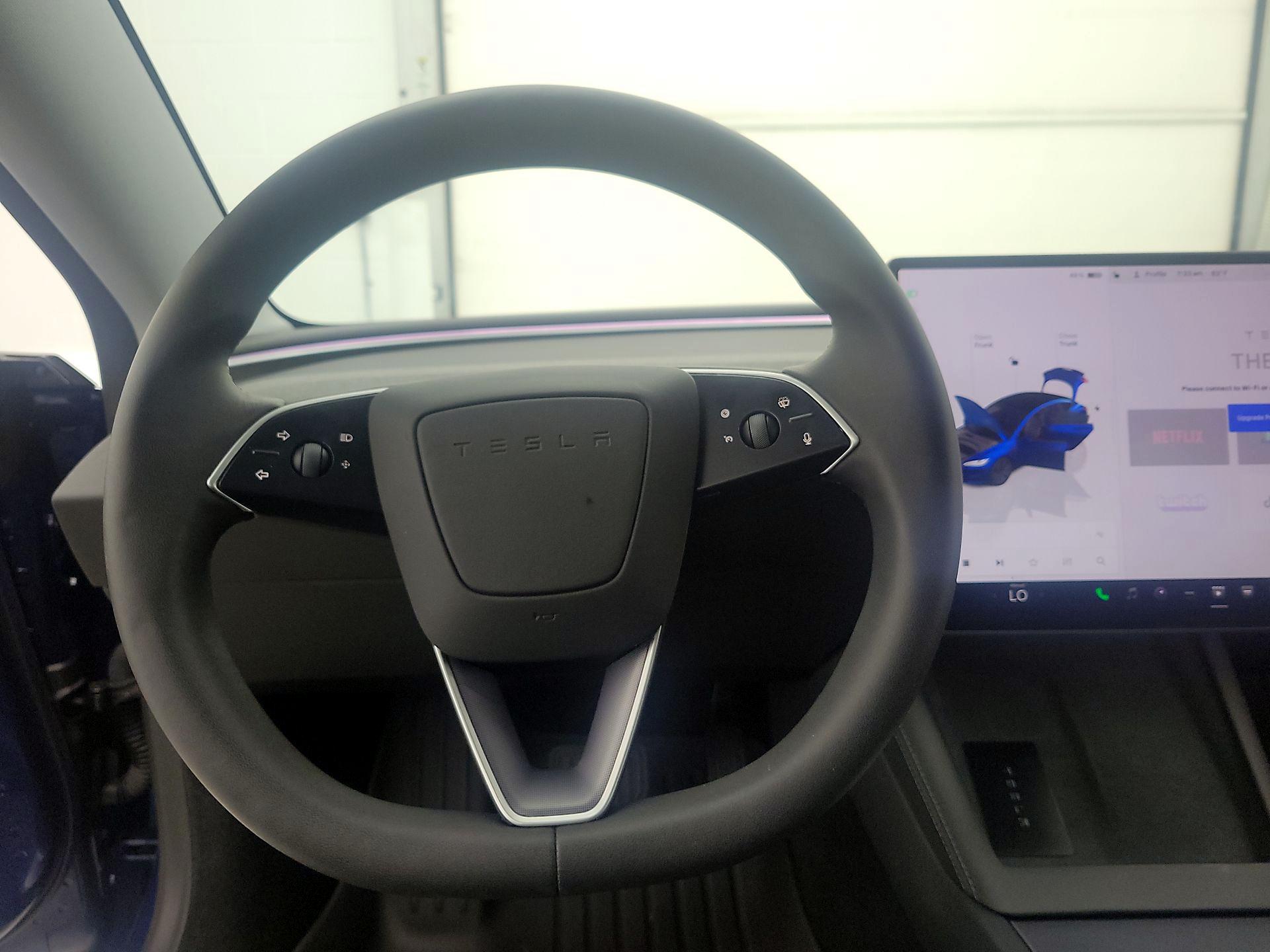 Thumbnail: 2025 Tesla Model 3 - 10