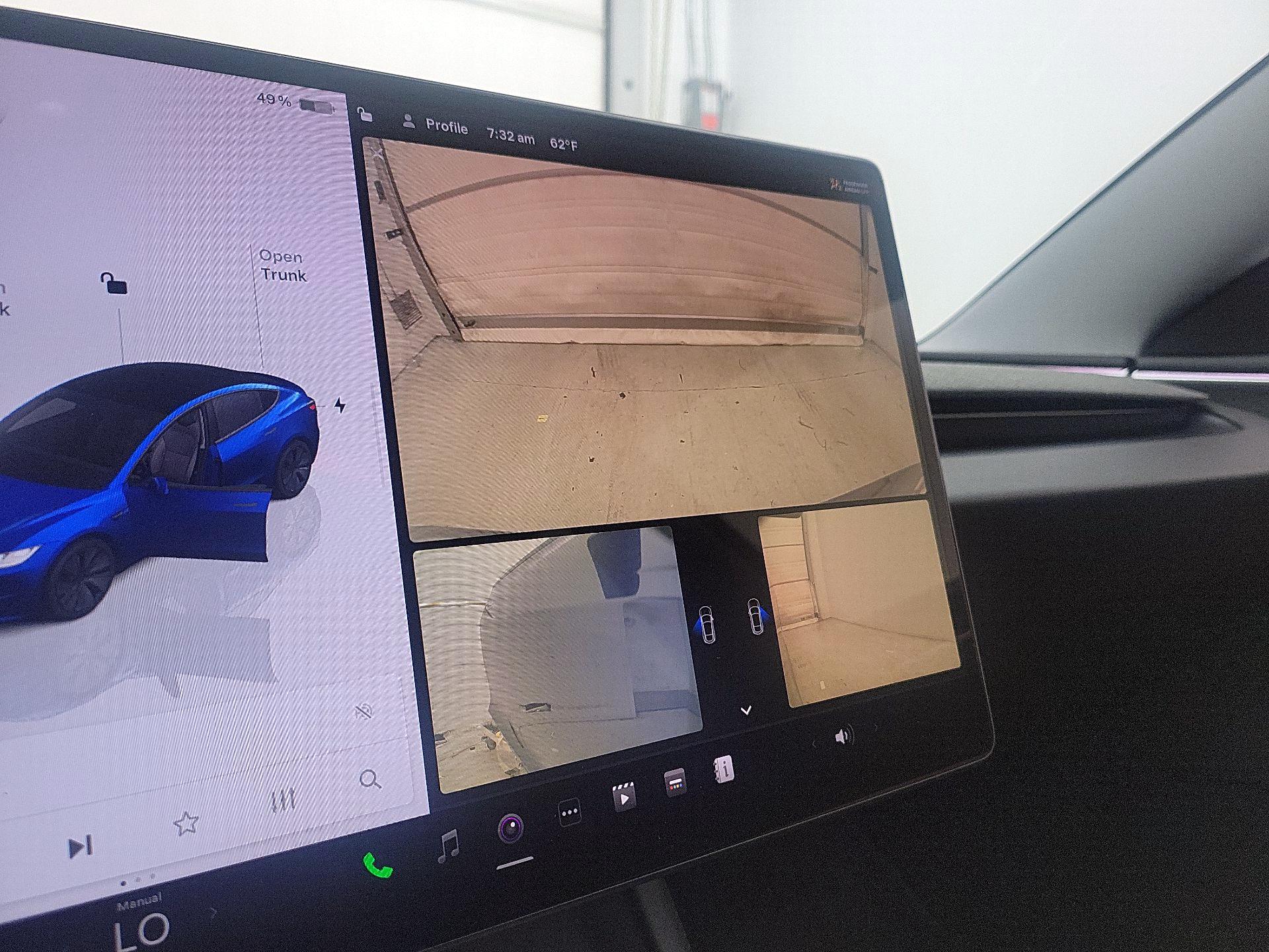 Thumbnail: 2025 Tesla Model 3 - 13