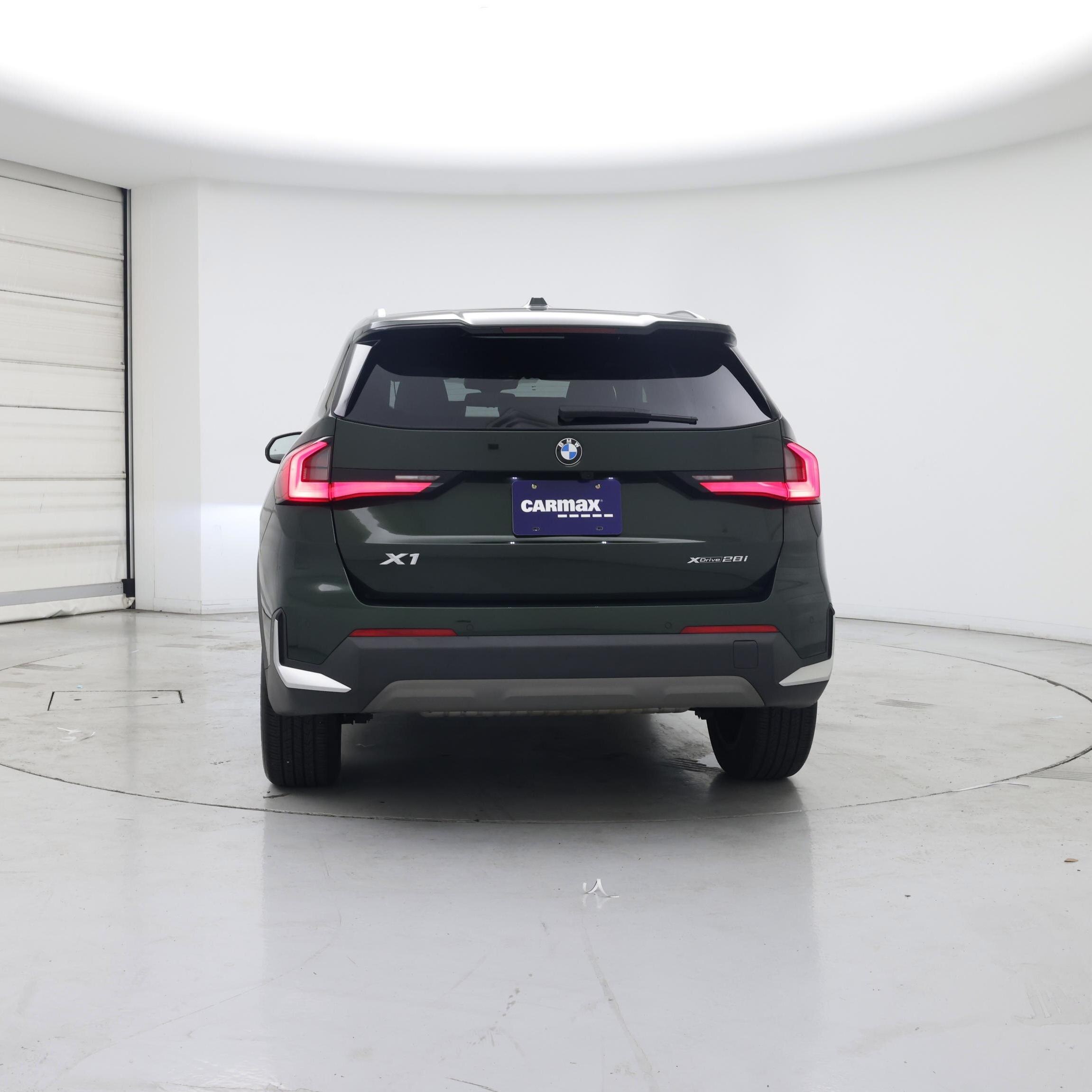 Thumbnail: 2023 BMW X1 - 6