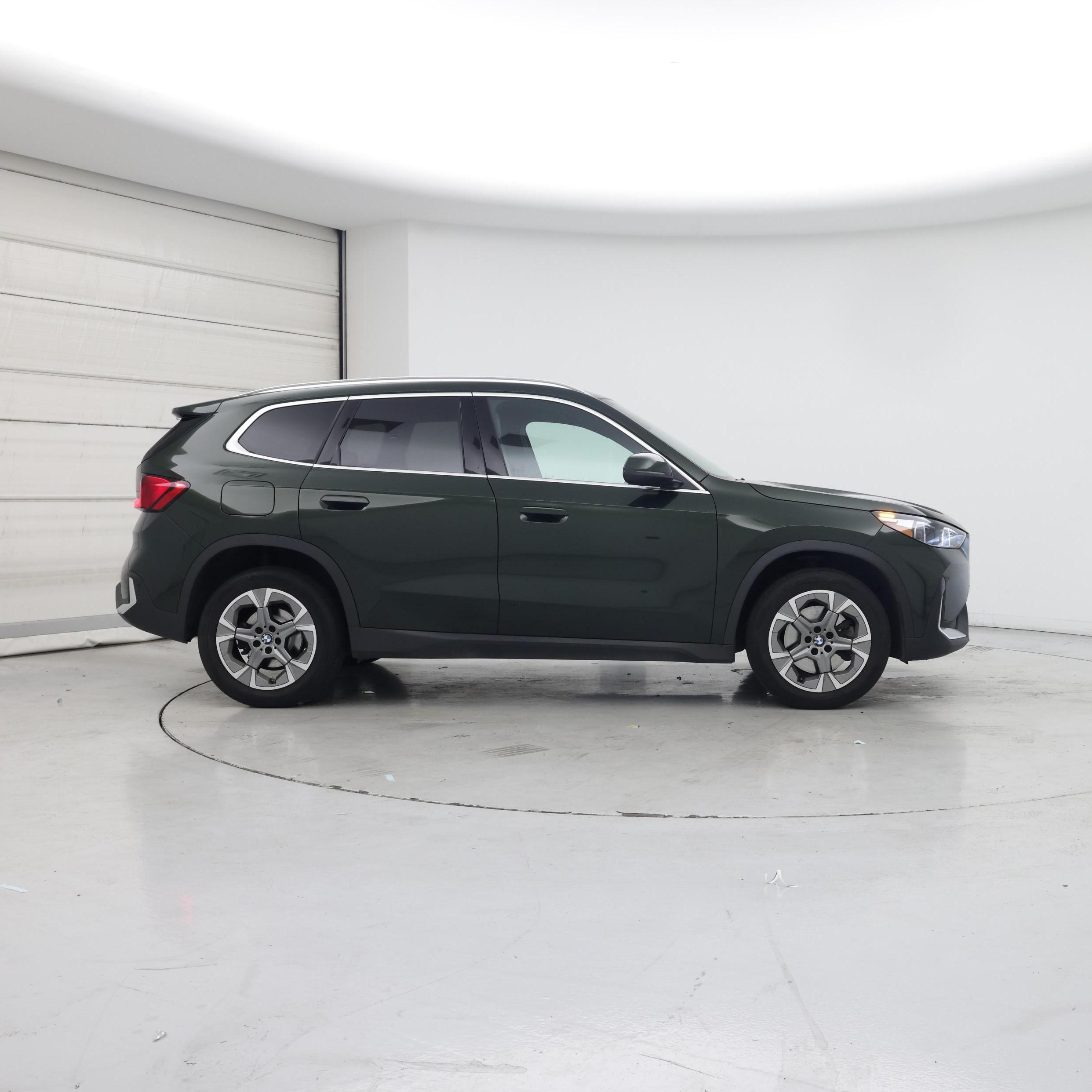 Thumbnail: 2023 BMW X1 - 7
