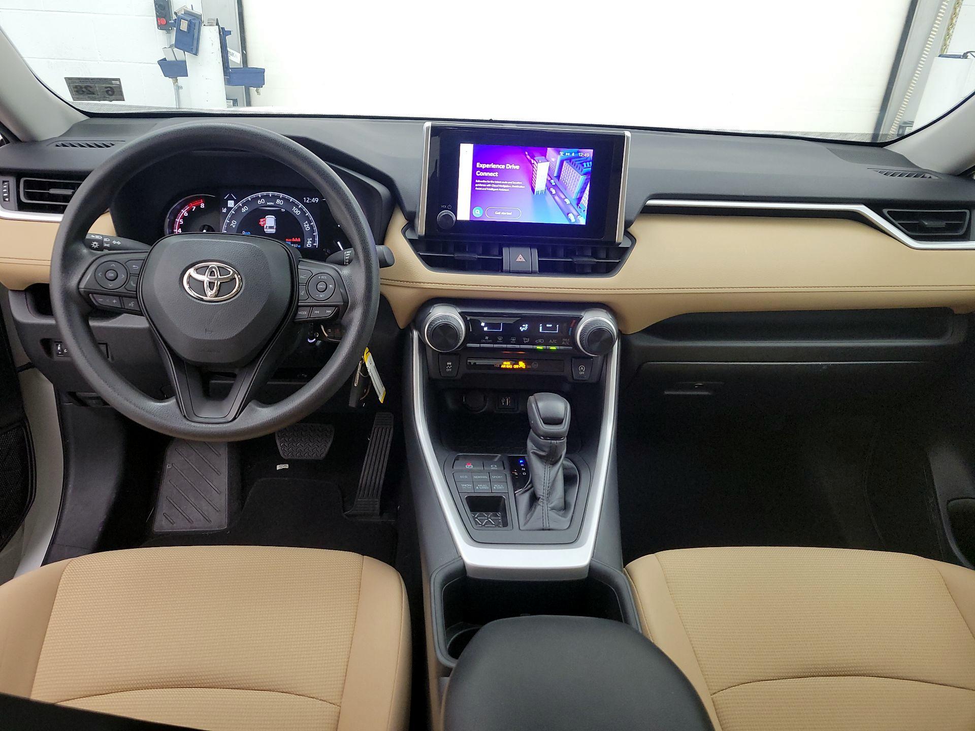 Thumbnail: 2023 Toyota RAV4 - 9