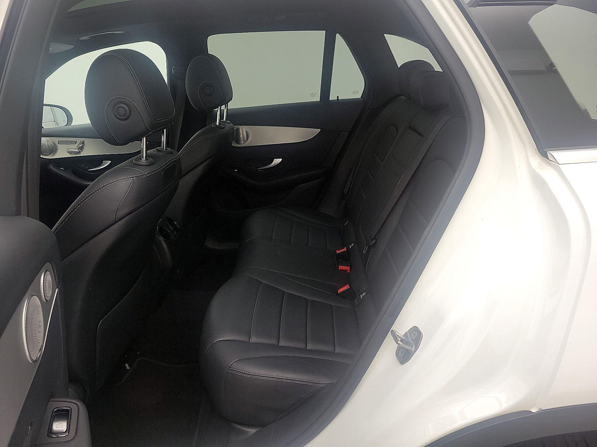 Thumbnail: 2019 Mercedes-Benz GLC - 19