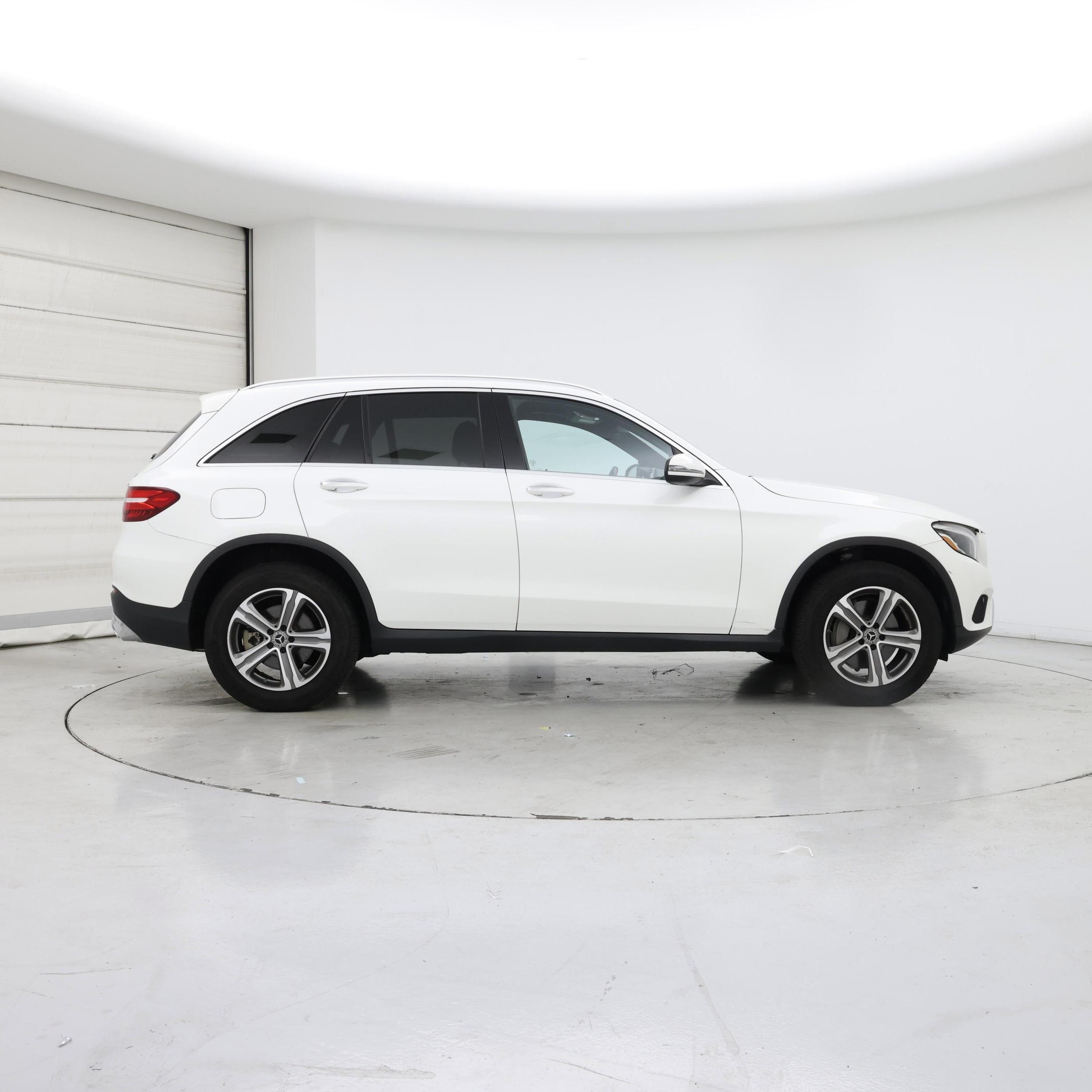 Thumbnail: 2019 Mercedes-Benz GLC - 7
