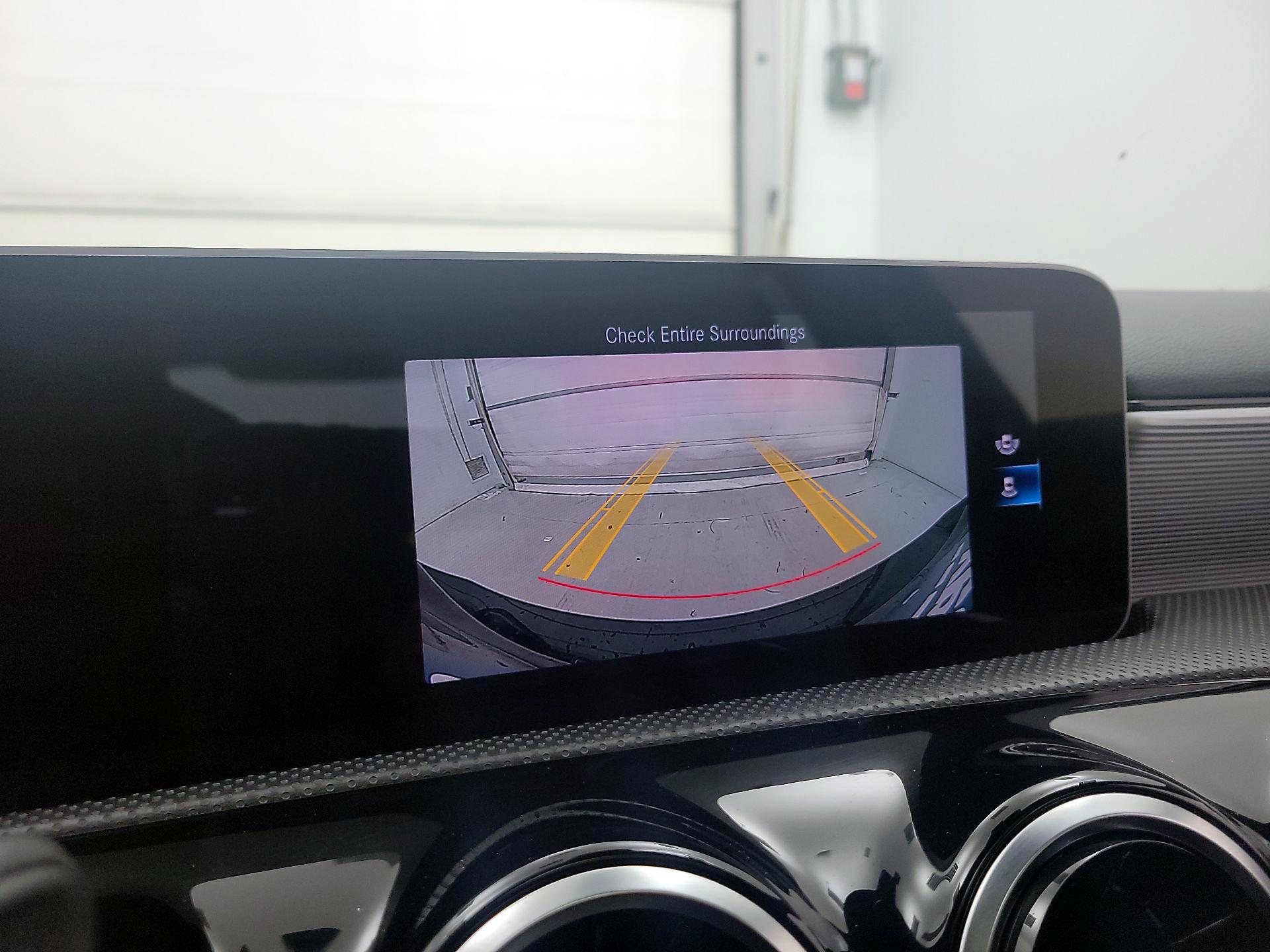 Thumbnail: 2020 Mercedes-Benz A-Class - 14