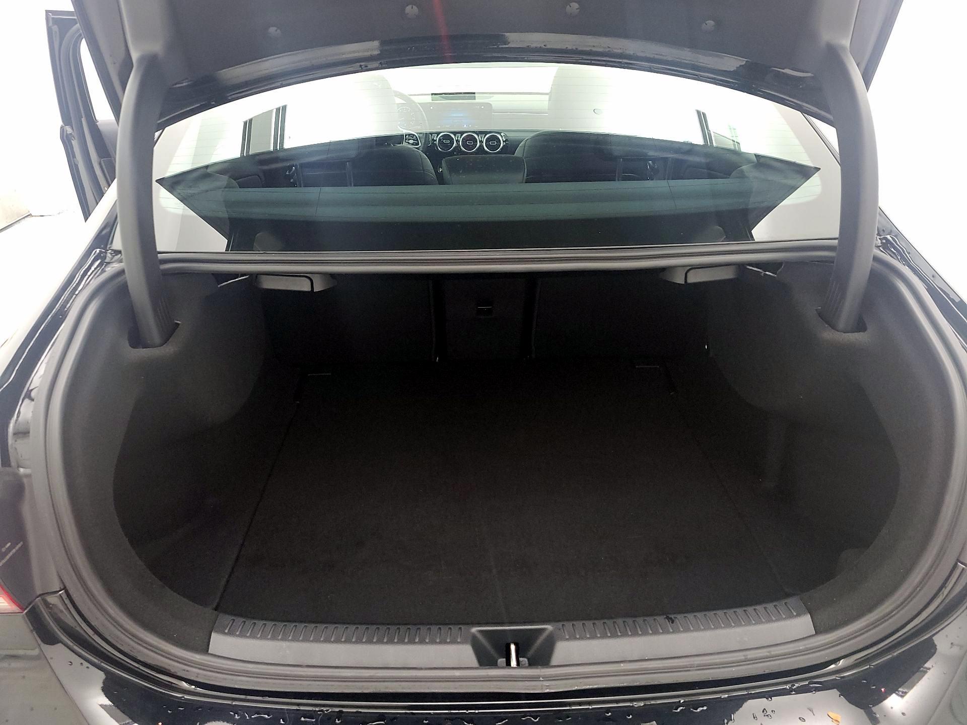 Thumbnail: 2020 Mercedes-Benz A-Class - 20