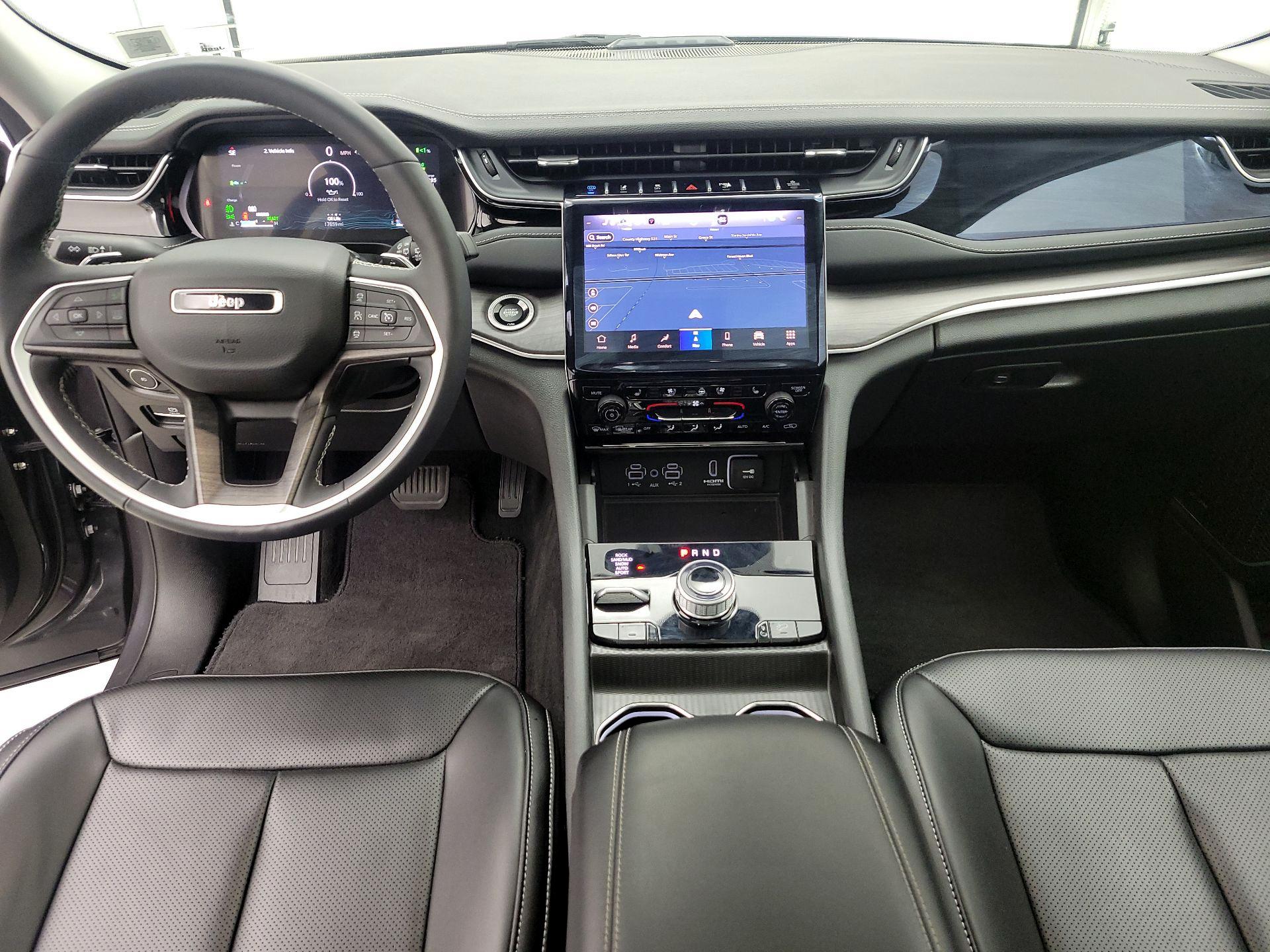 Thumbnail: 2023 Jeep Grand Cherokee - 9