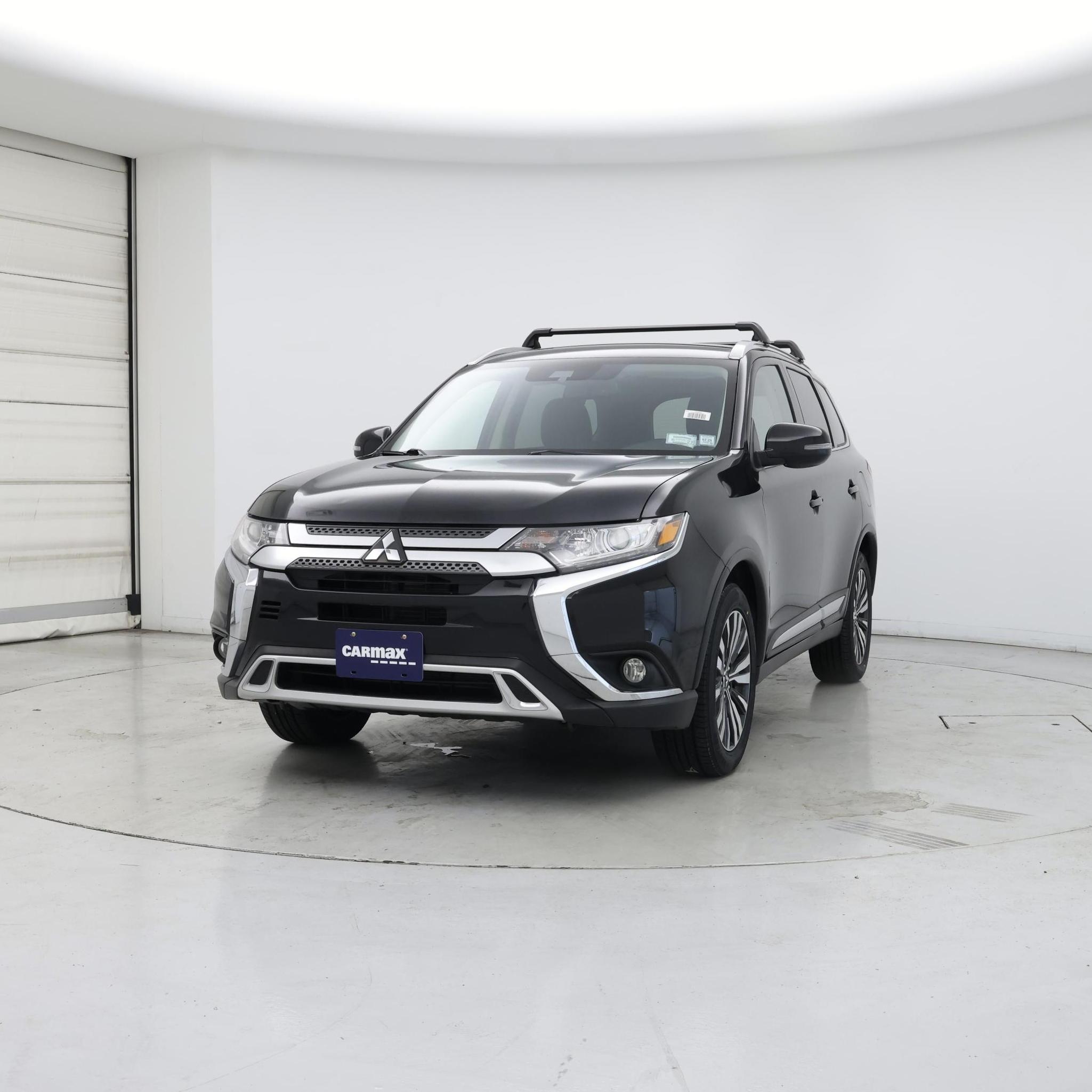 Thumbnail: 2020 Mitsubishi Outlander - 4