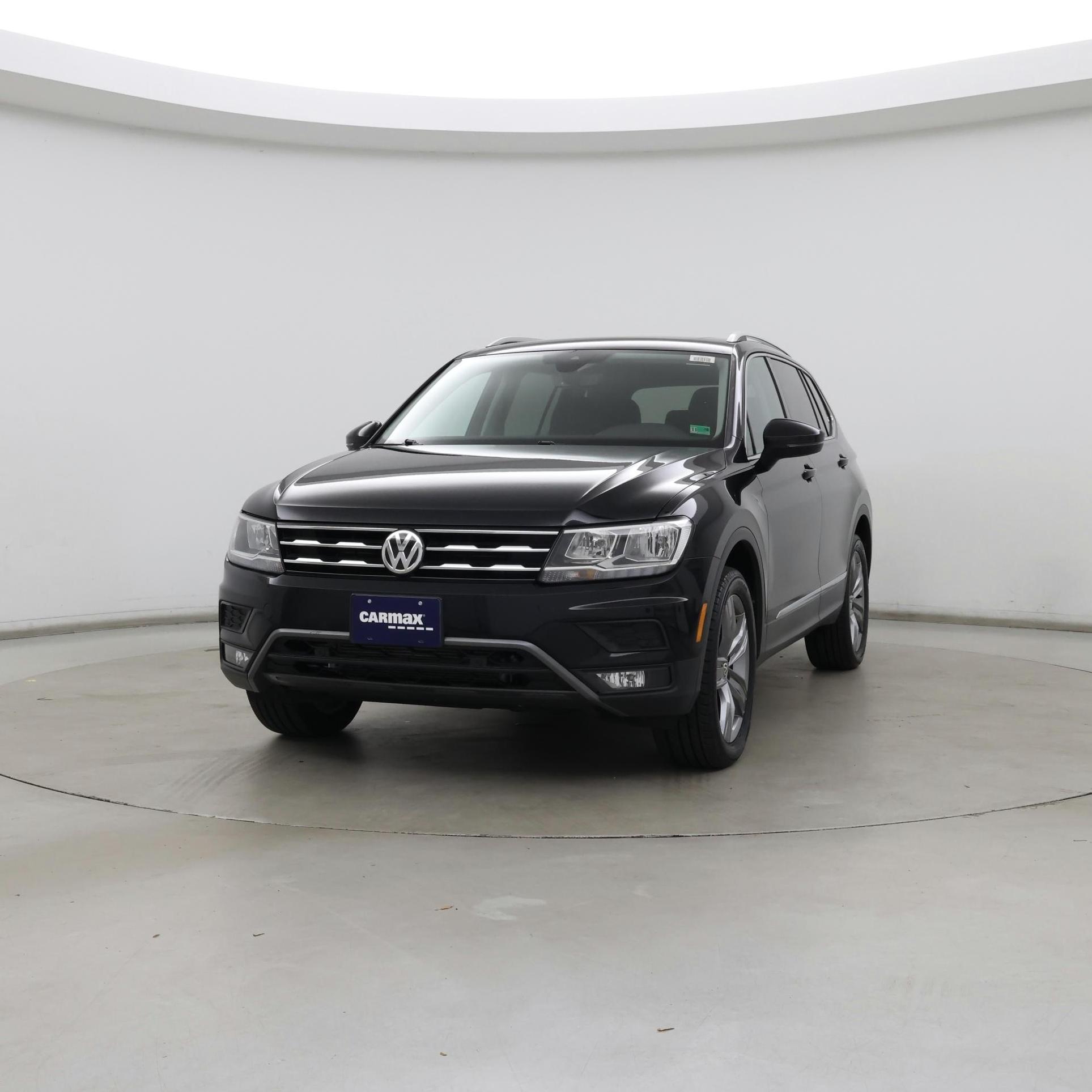 Thumbnail: 2020 Volkswagen Tiguan - 4