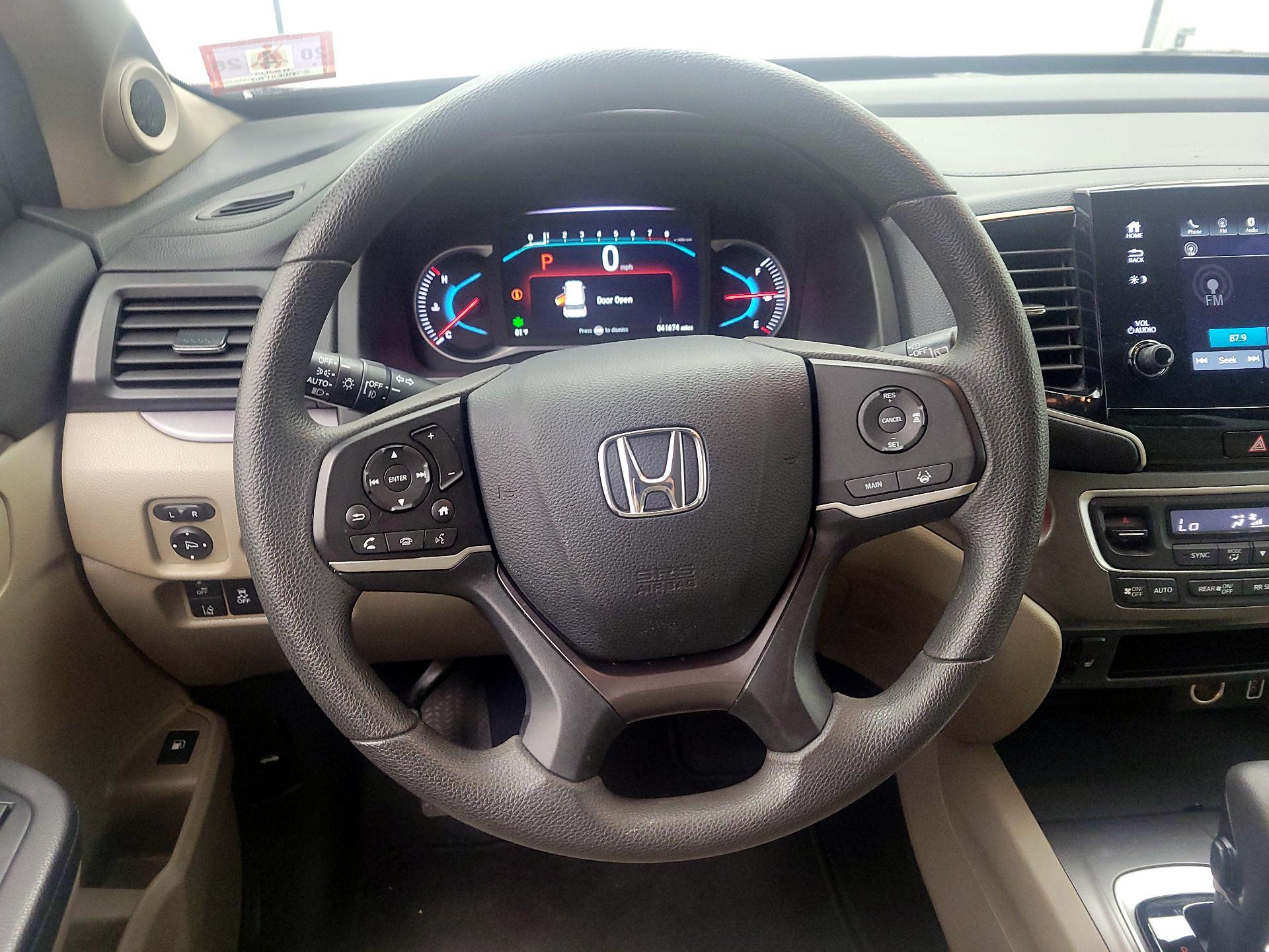 Thumbnail: 2019 Honda Pilot - 10