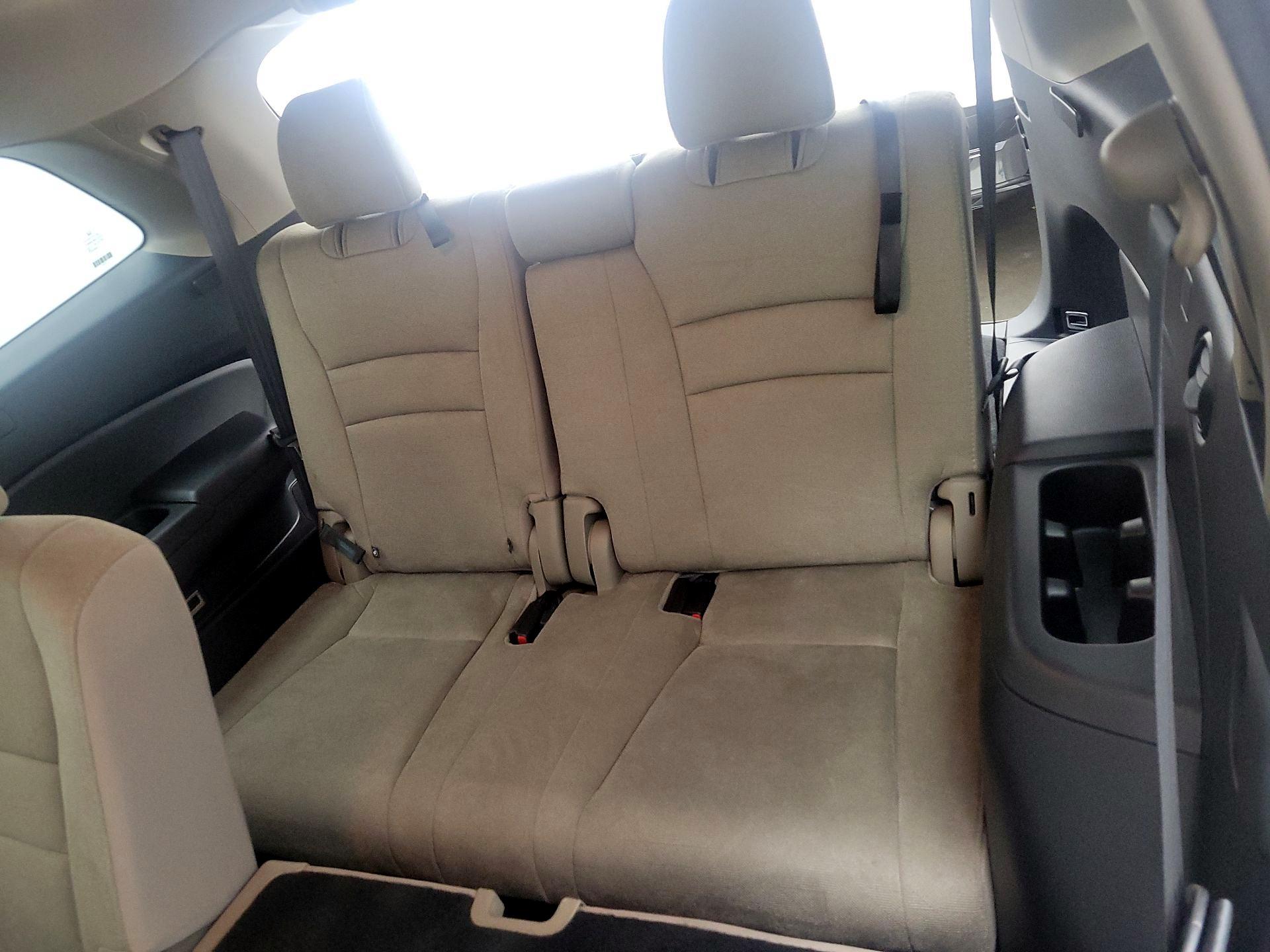 Thumbnail: 2019 Honda Pilot - 20