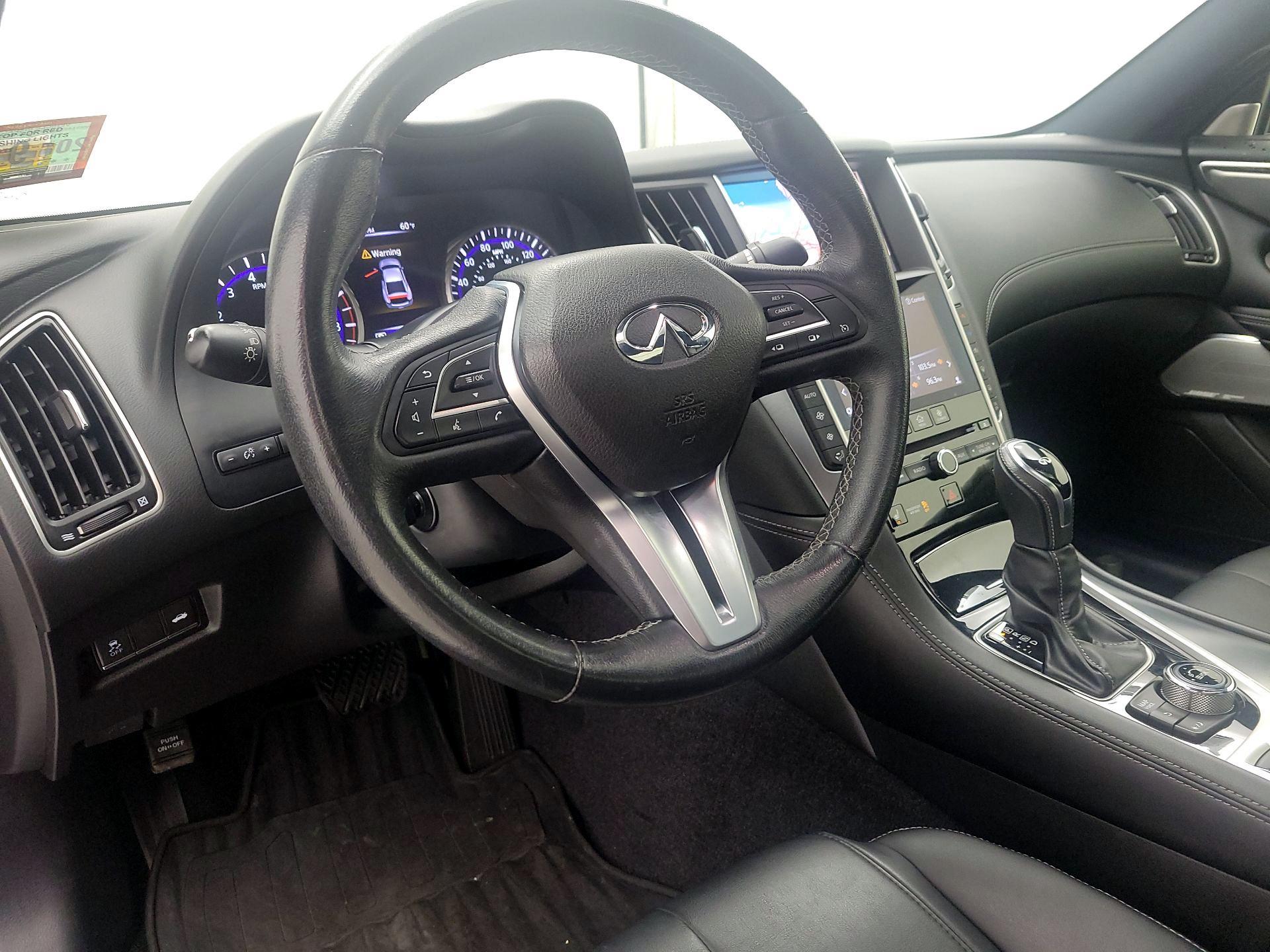 Thumbnail: 2018 INFINITI Q60 - 9