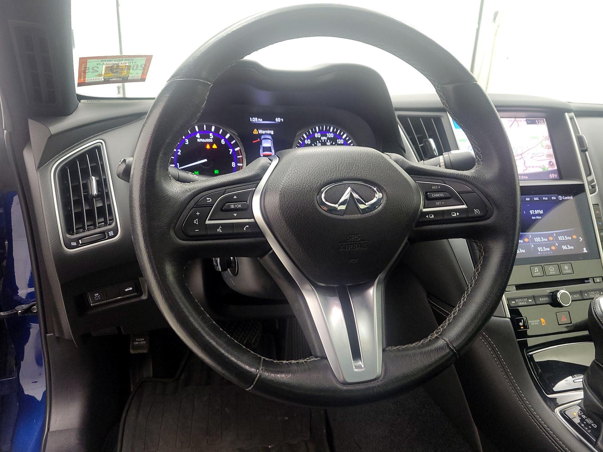 Thumbnail: 2018 INFINITI Q60 - 10