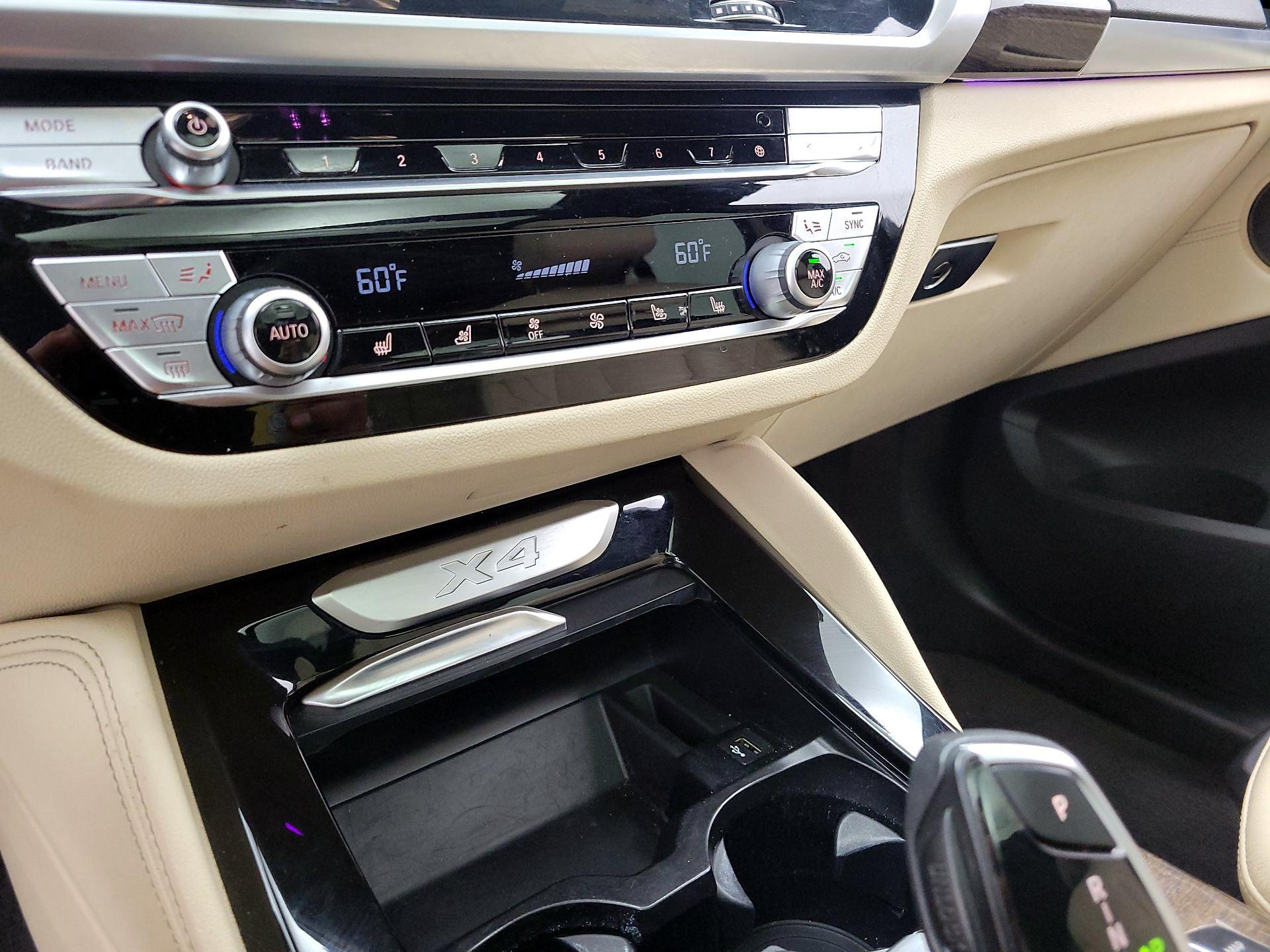 Thumbnail: 2020 BMW X4 - 15