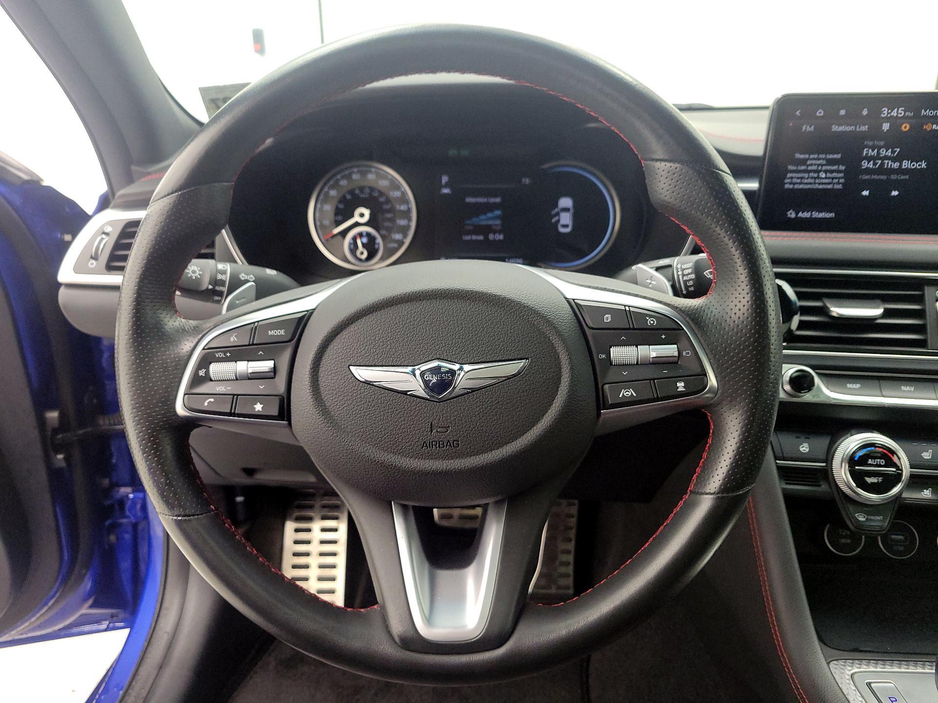 Thumbnail: 2023 Genesis G70 - 10