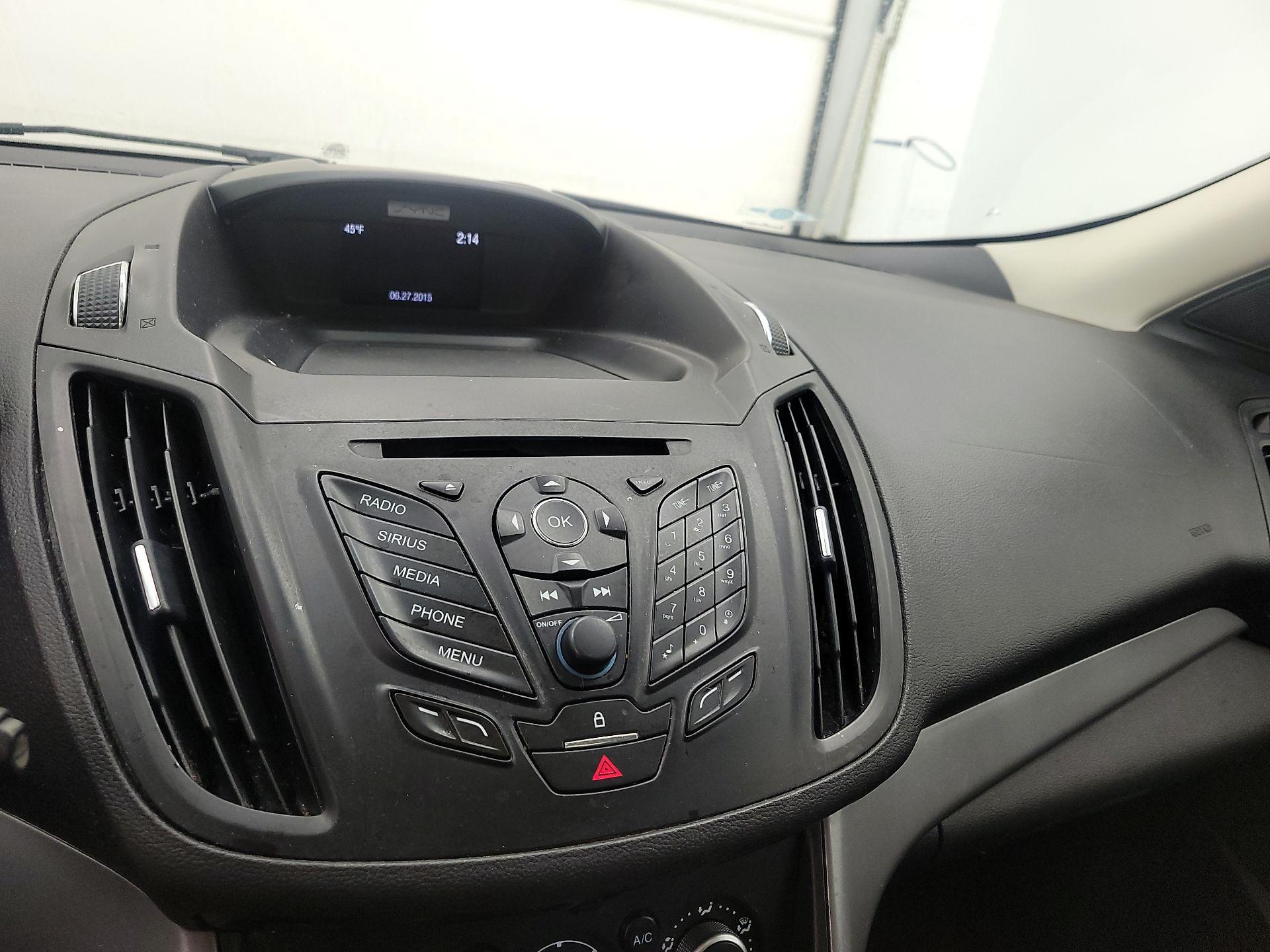 Thumbnail: 2016 Ford Escape - 14