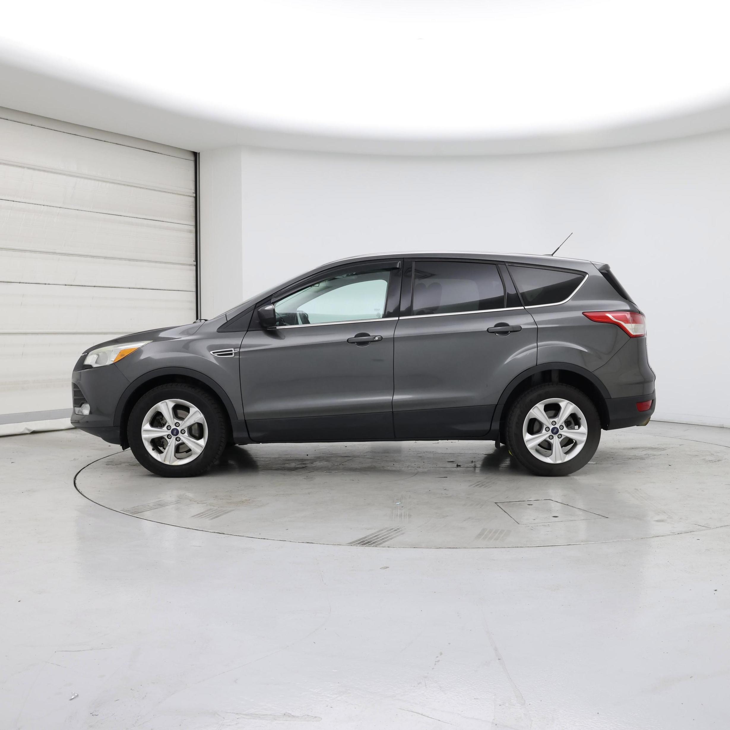Thumbnail: 2016 Ford Escape - 3