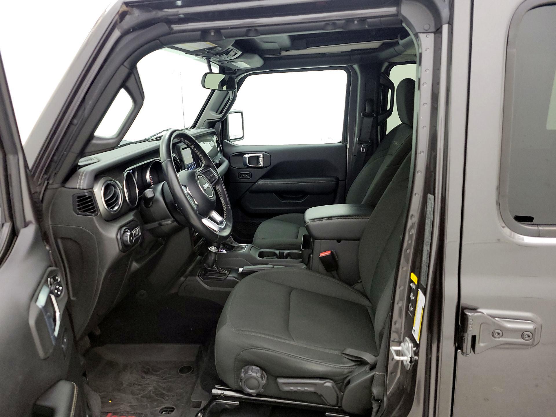 Thumbnail: 2021 Jeep Wrangler - 11