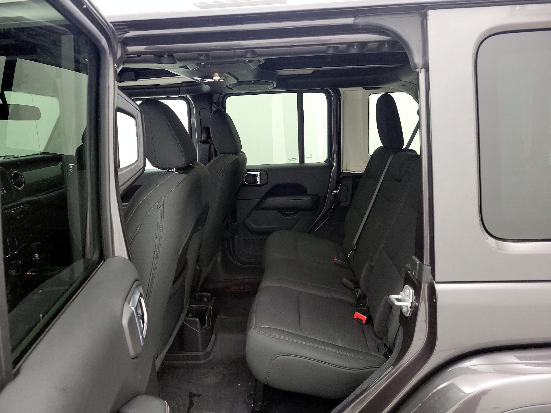 Thumbnail: 2021 Jeep Wrangler - 19
