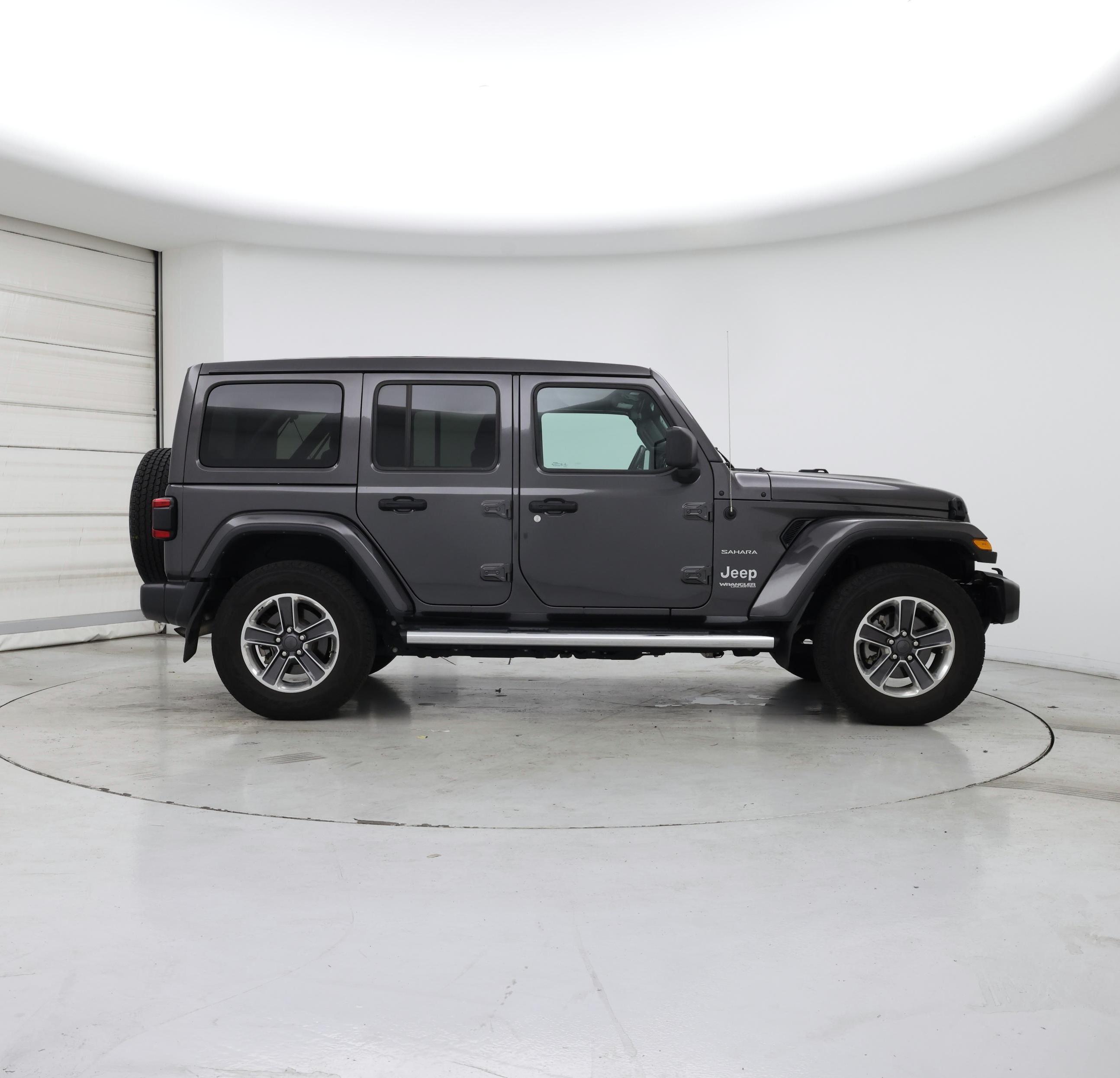 Thumbnail: 2021 Jeep Wrangler - 7