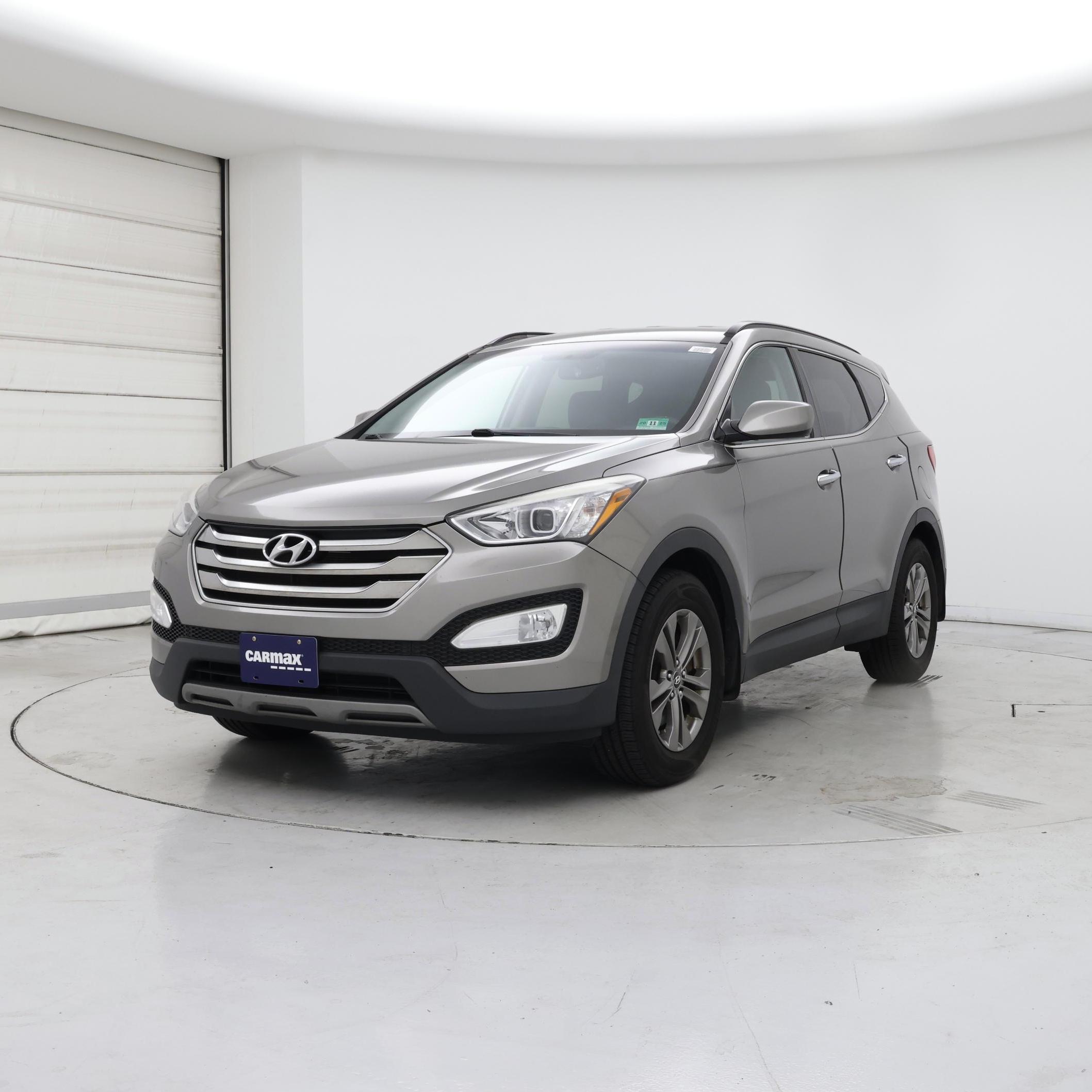 Thumbnail: 2015 Hyundai Santa Fe - 4