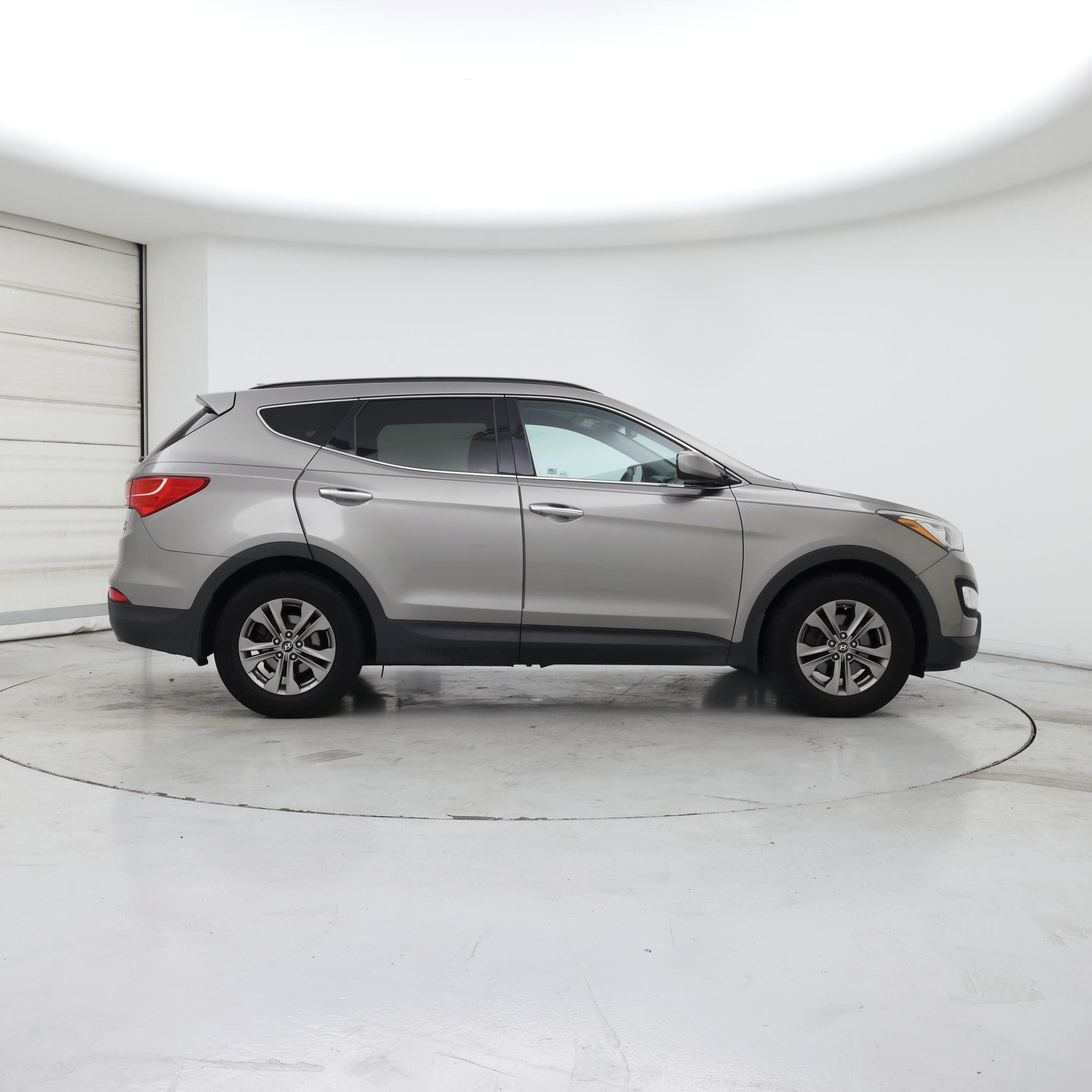 Thumbnail: 2015 Hyundai Santa Fe - 7