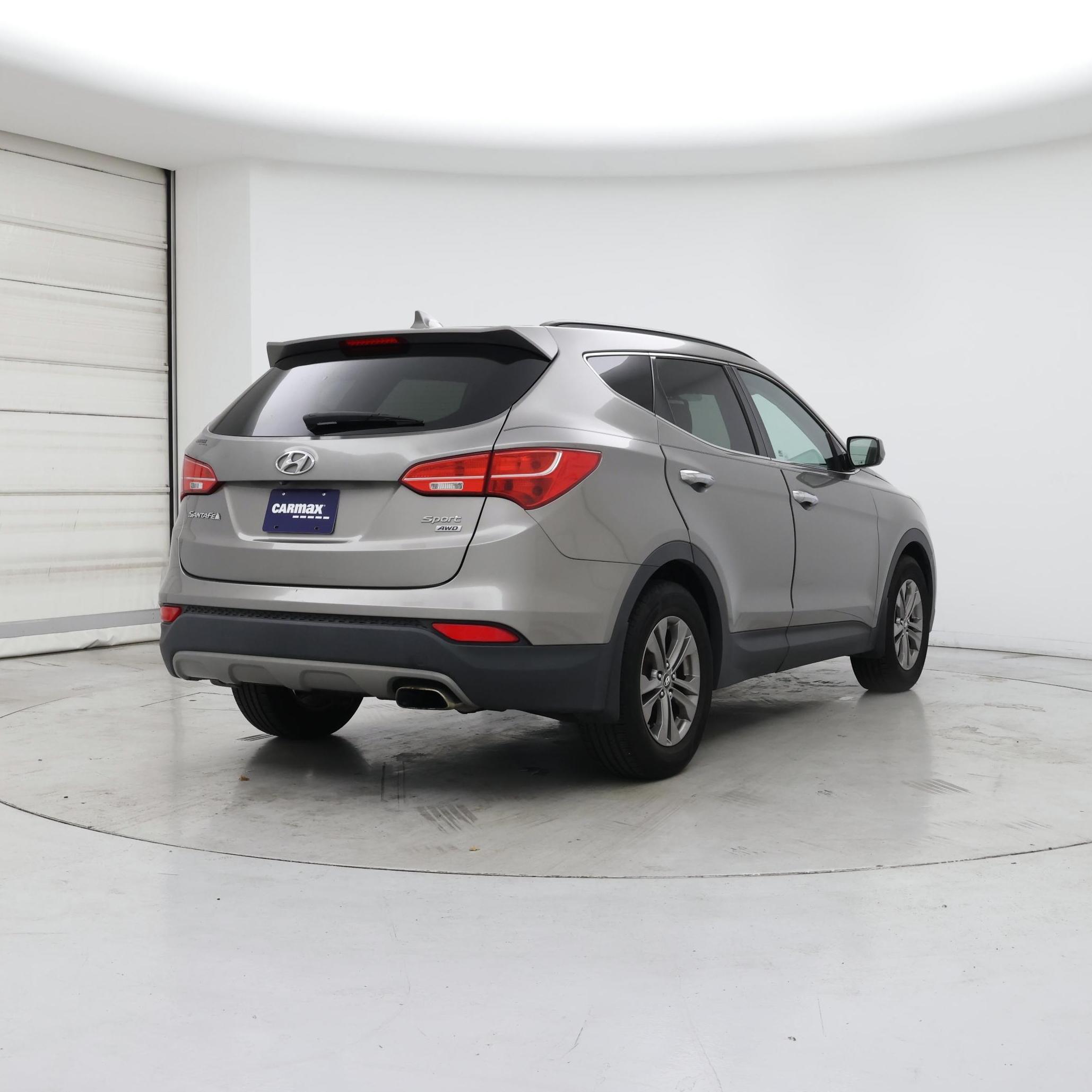 Thumbnail: 2015 Hyundai Santa Fe - 8