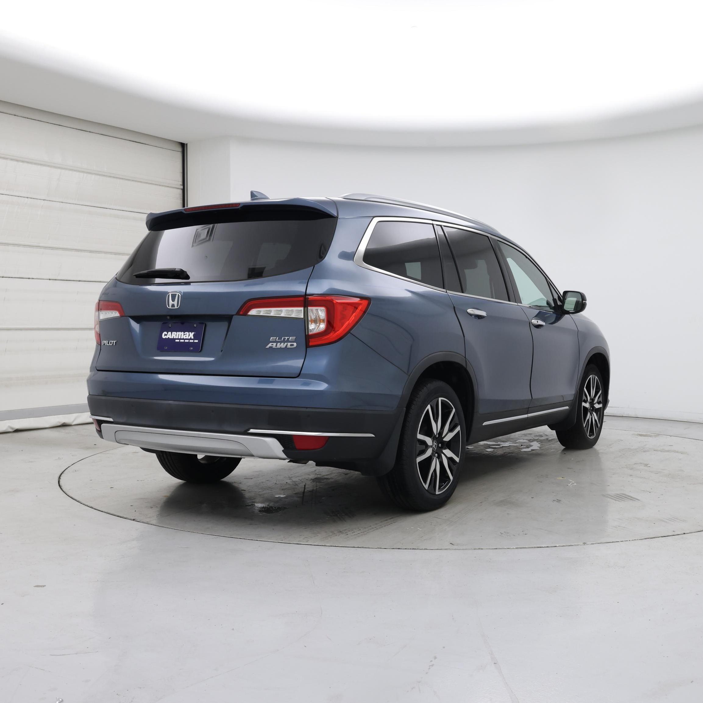 Thumbnail: 2019 Honda Pilot - 8