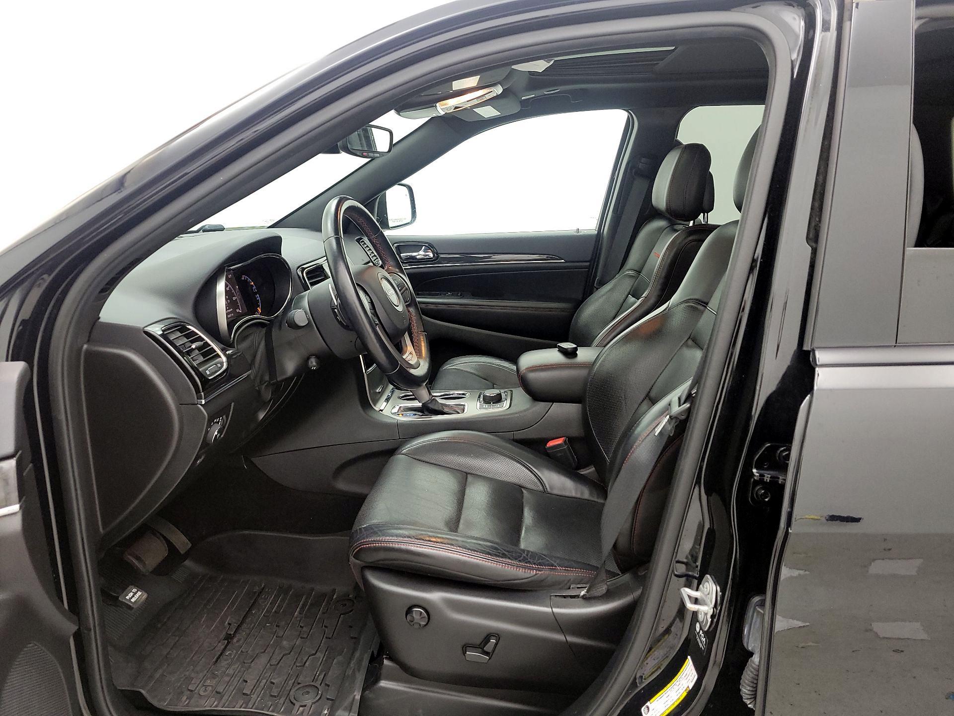 Thumbnail: 2021 Jeep Grand Cherokee - 11