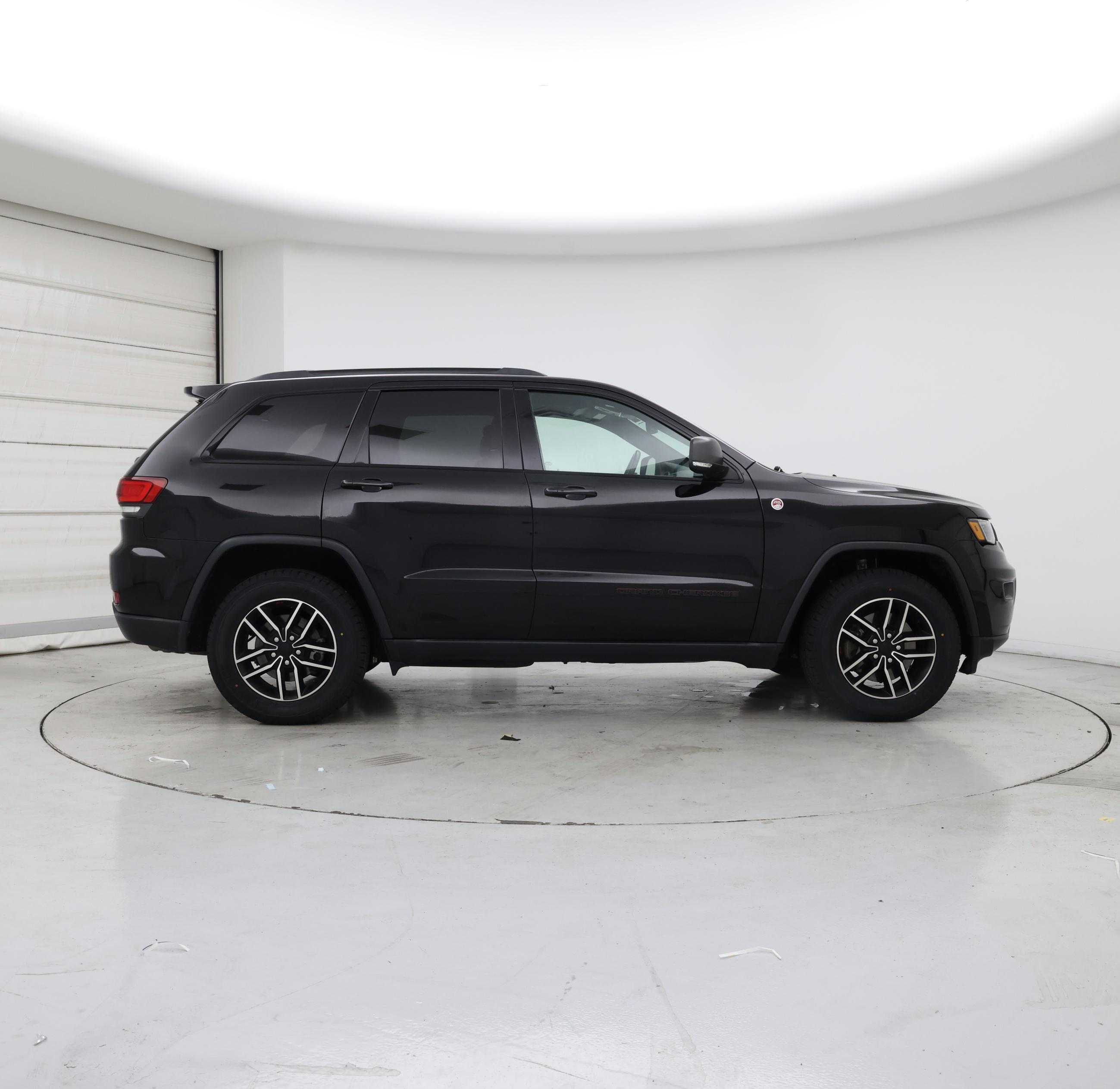 Thumbnail: 2021 Jeep Grand Cherokee - 7