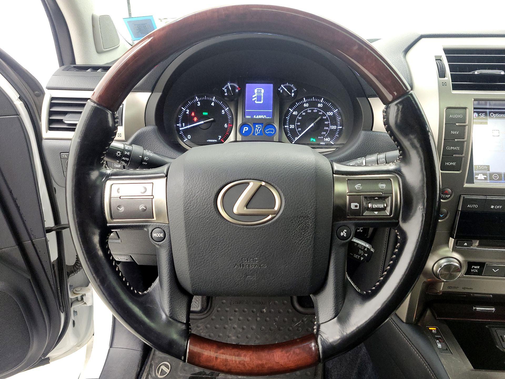 Thumbnail: 2018 Lexus GX - 10