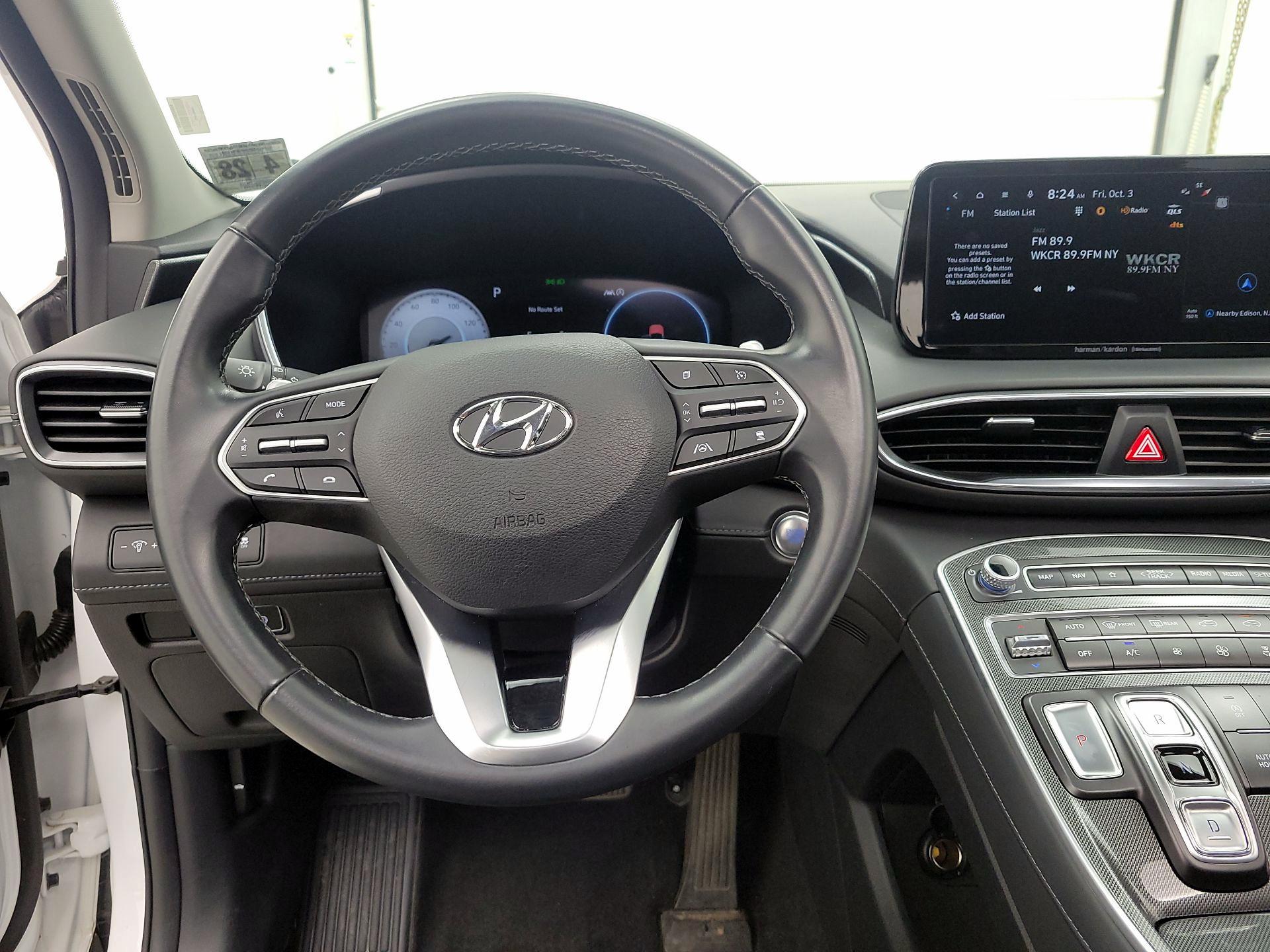 Thumbnail: 2023 Hyundai Santa Fe - 10