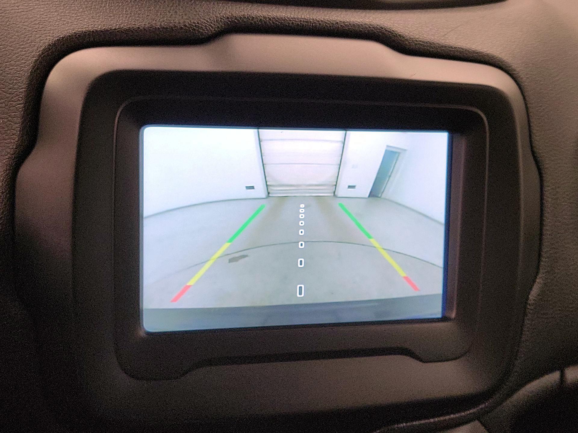 Thumbnail: 2020 Jeep Renegade - 14