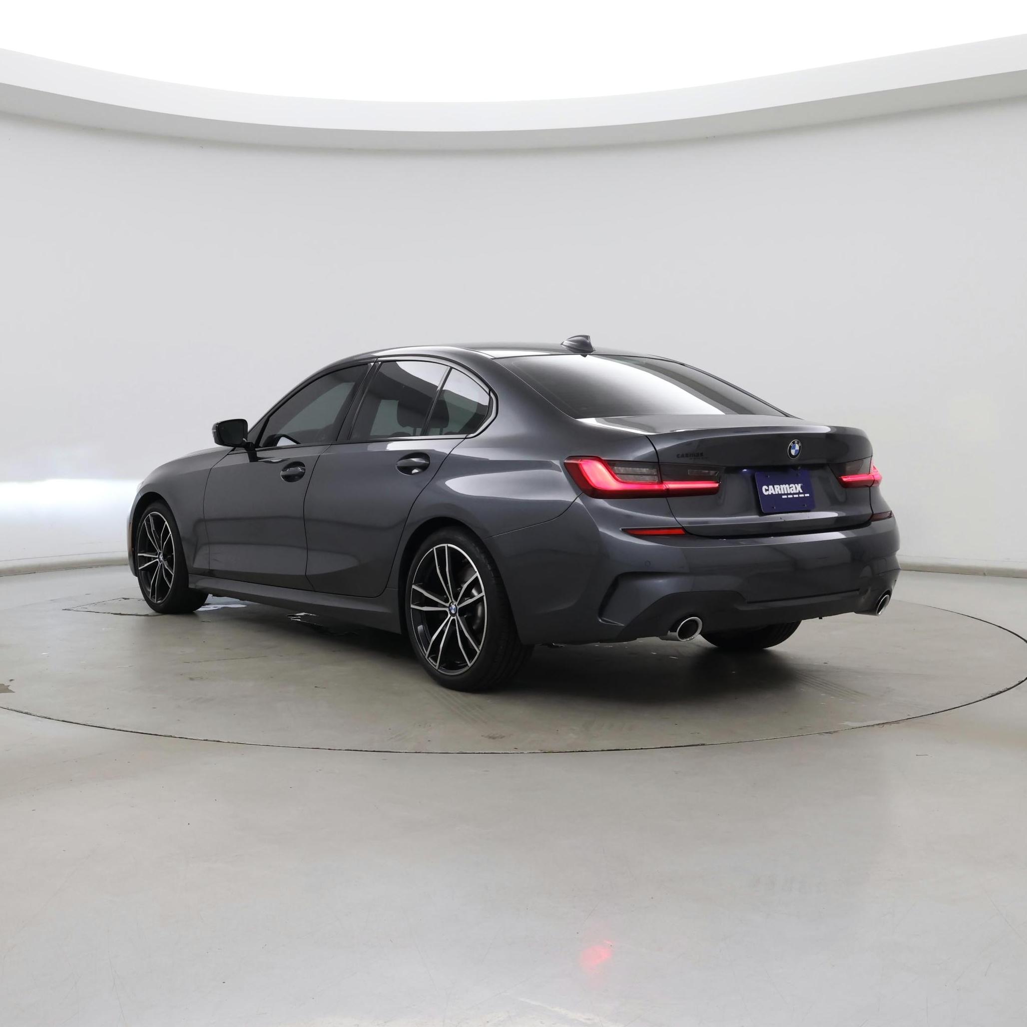 Thumbnail: 2021 BMW 3 Series - 2