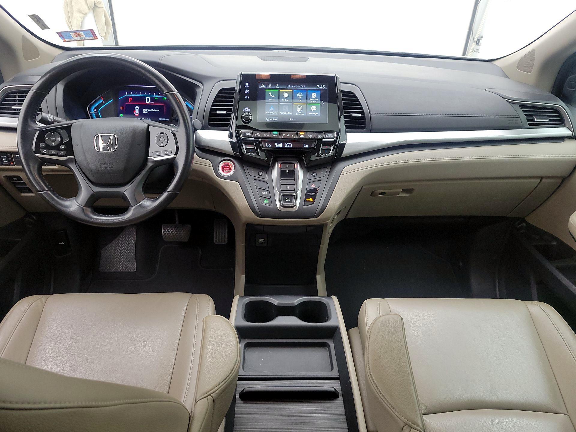 Thumbnail: 2018 Honda Odyssey - 9