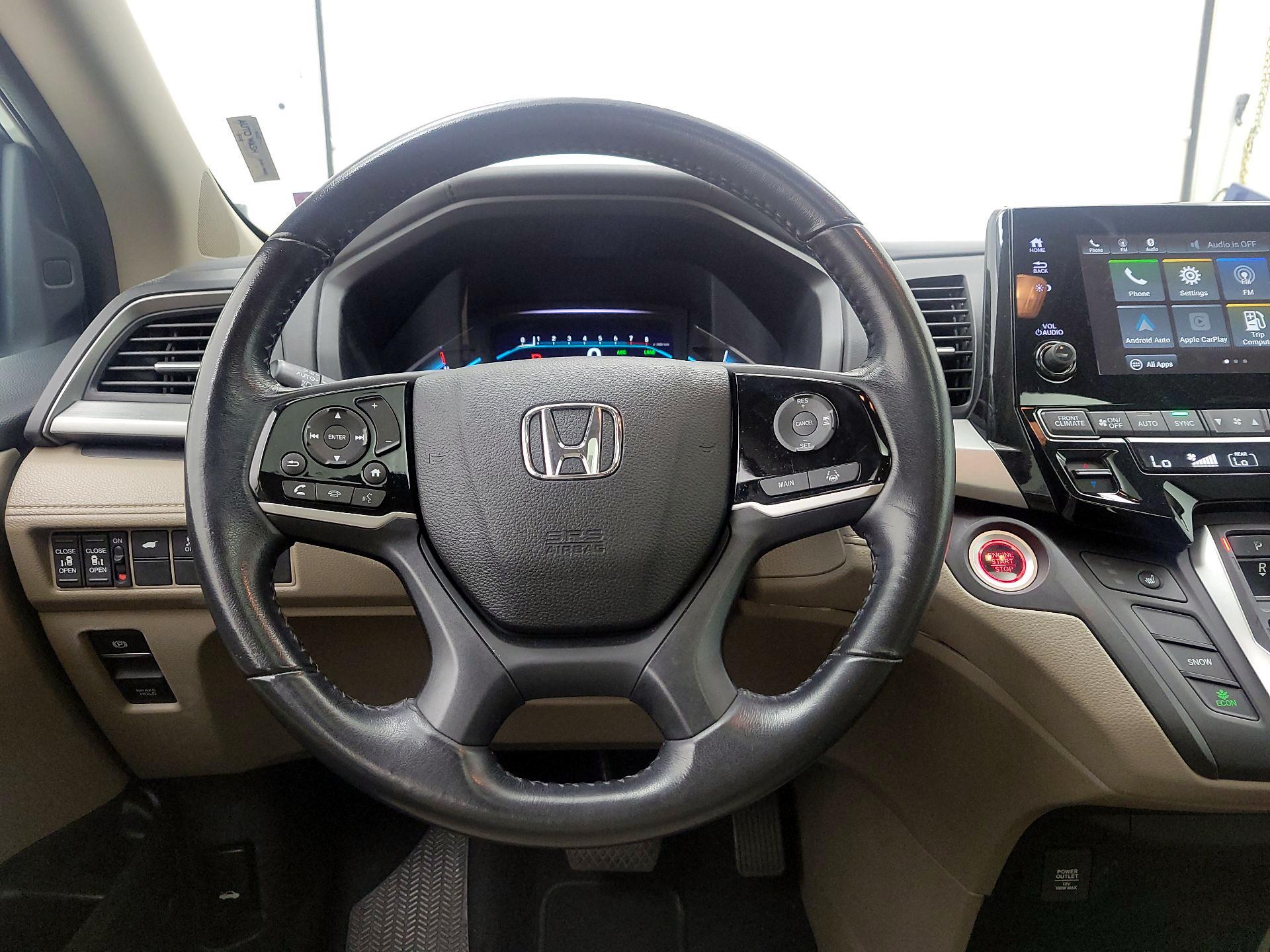 Thumbnail: 2018 Honda Odyssey - 10