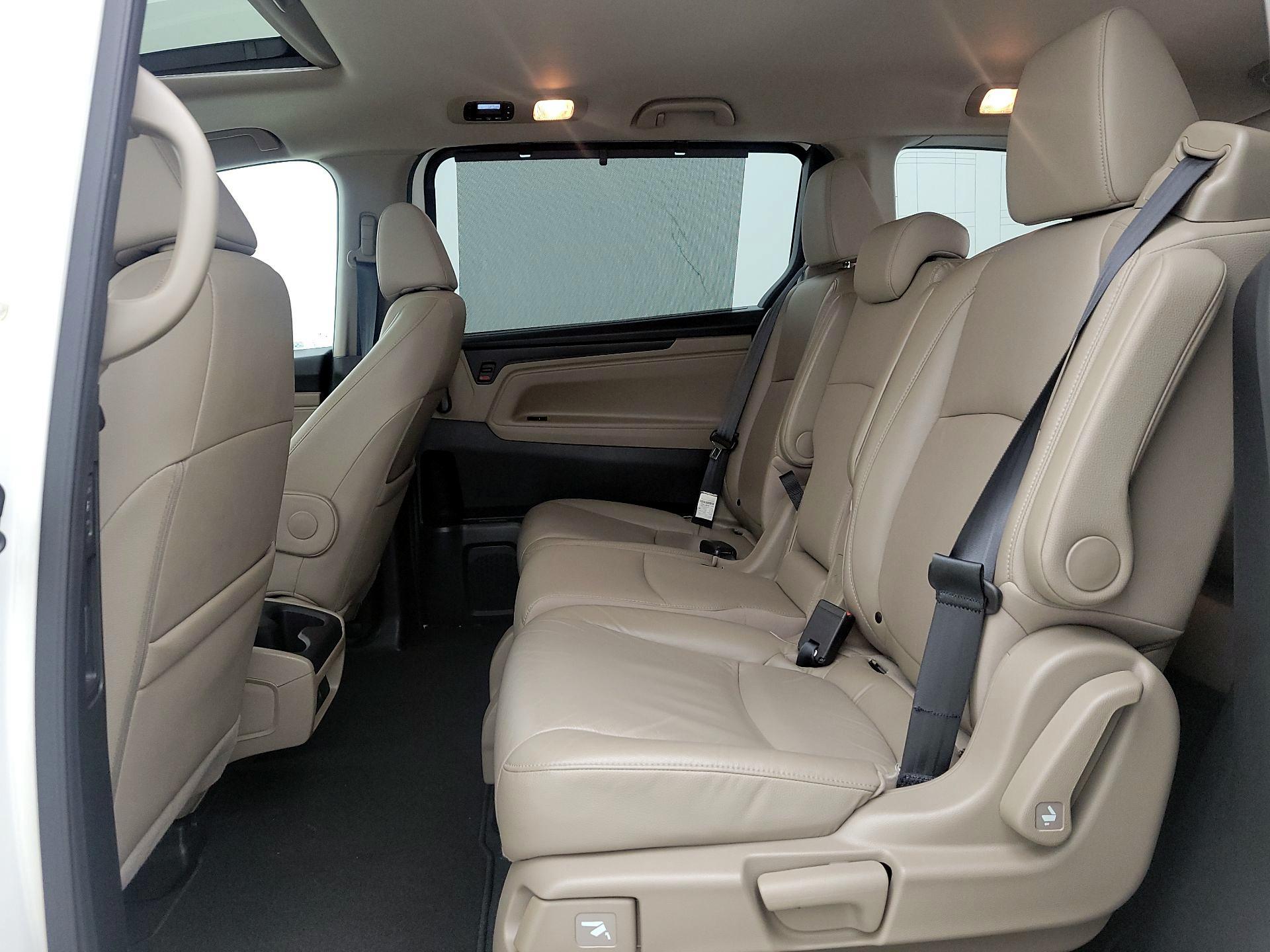Thumbnail: 2018 Honda Odyssey - 19