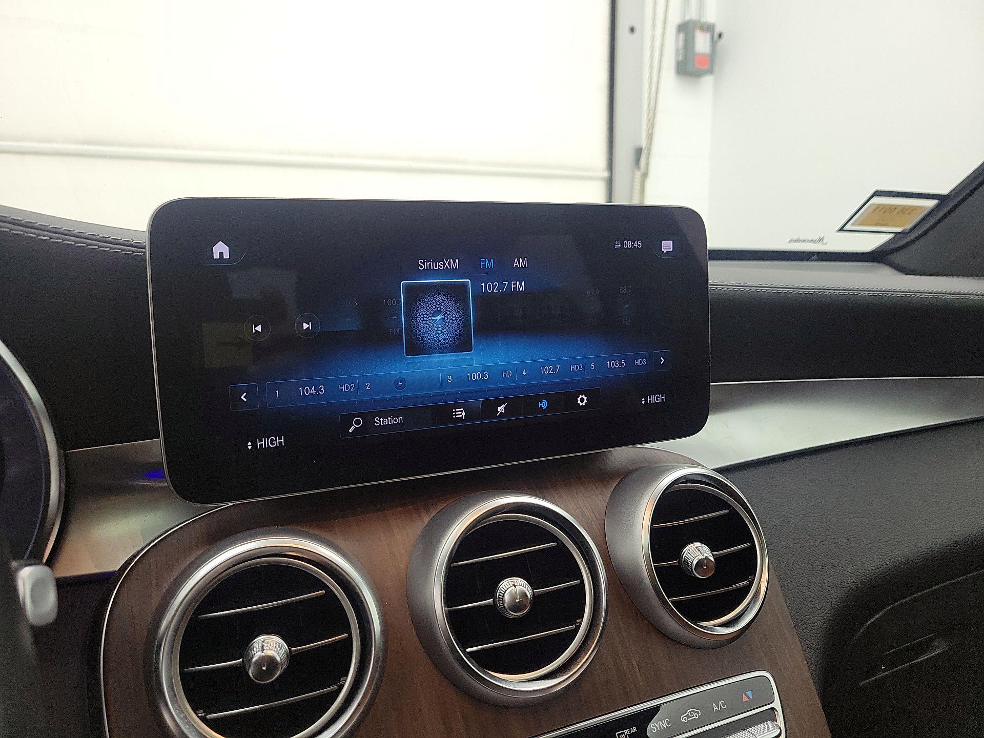 Thumbnail: 2022 Mercedes-Benz GLC - 16