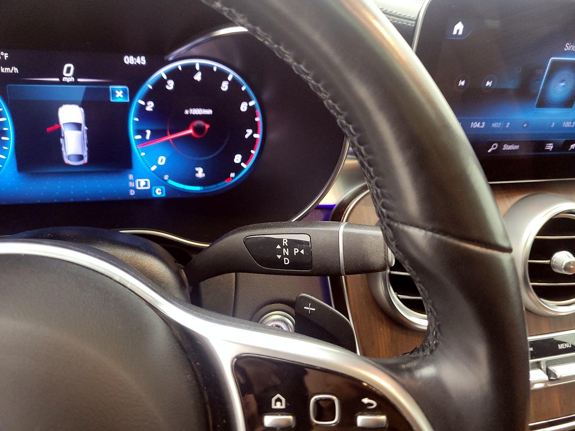 Thumbnail: 2022 Mercedes-Benz GLC - 18