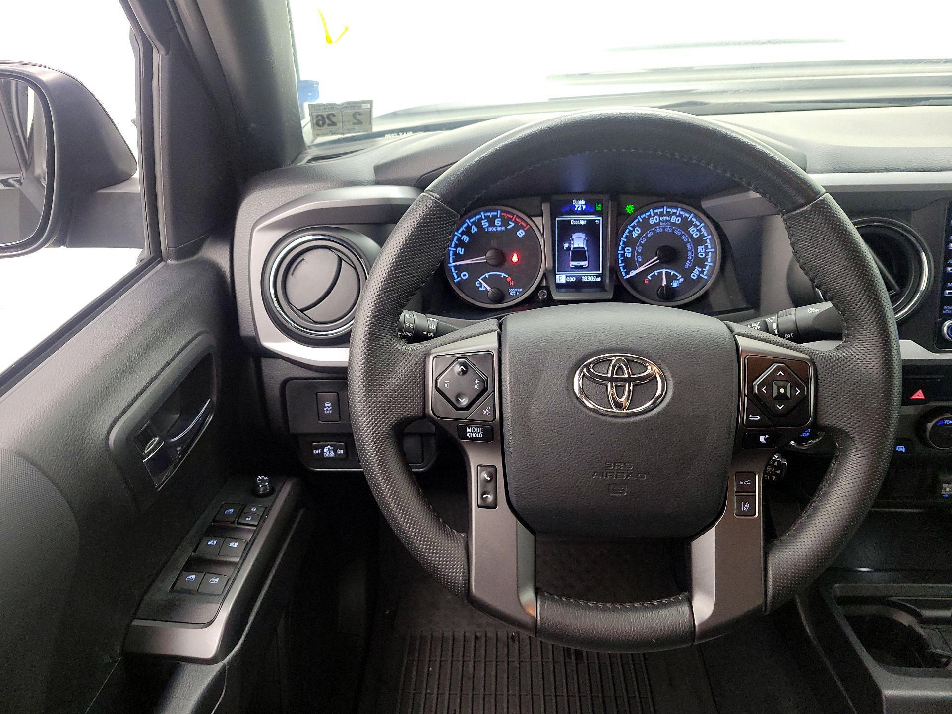 Thumbnail: 2023 Toyota Tacoma - 10