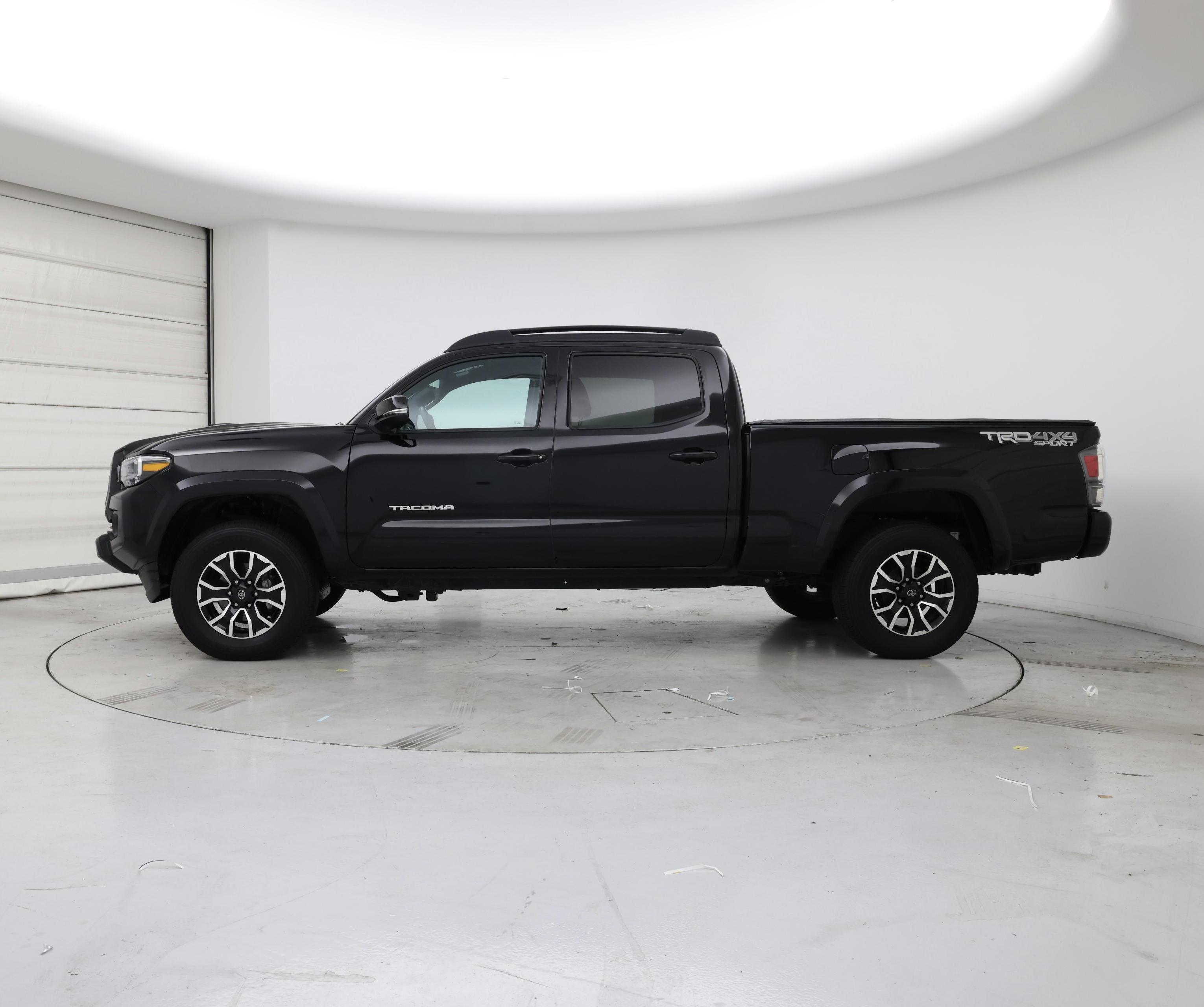 Thumbnail: 2023 Toyota Tacoma - 3