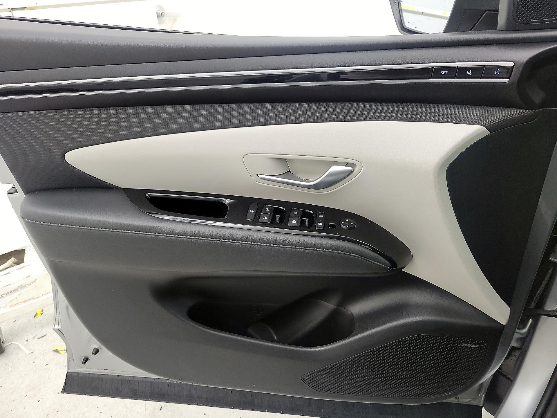 Thumbnail: 2023 Hyundai Tucson - 12
