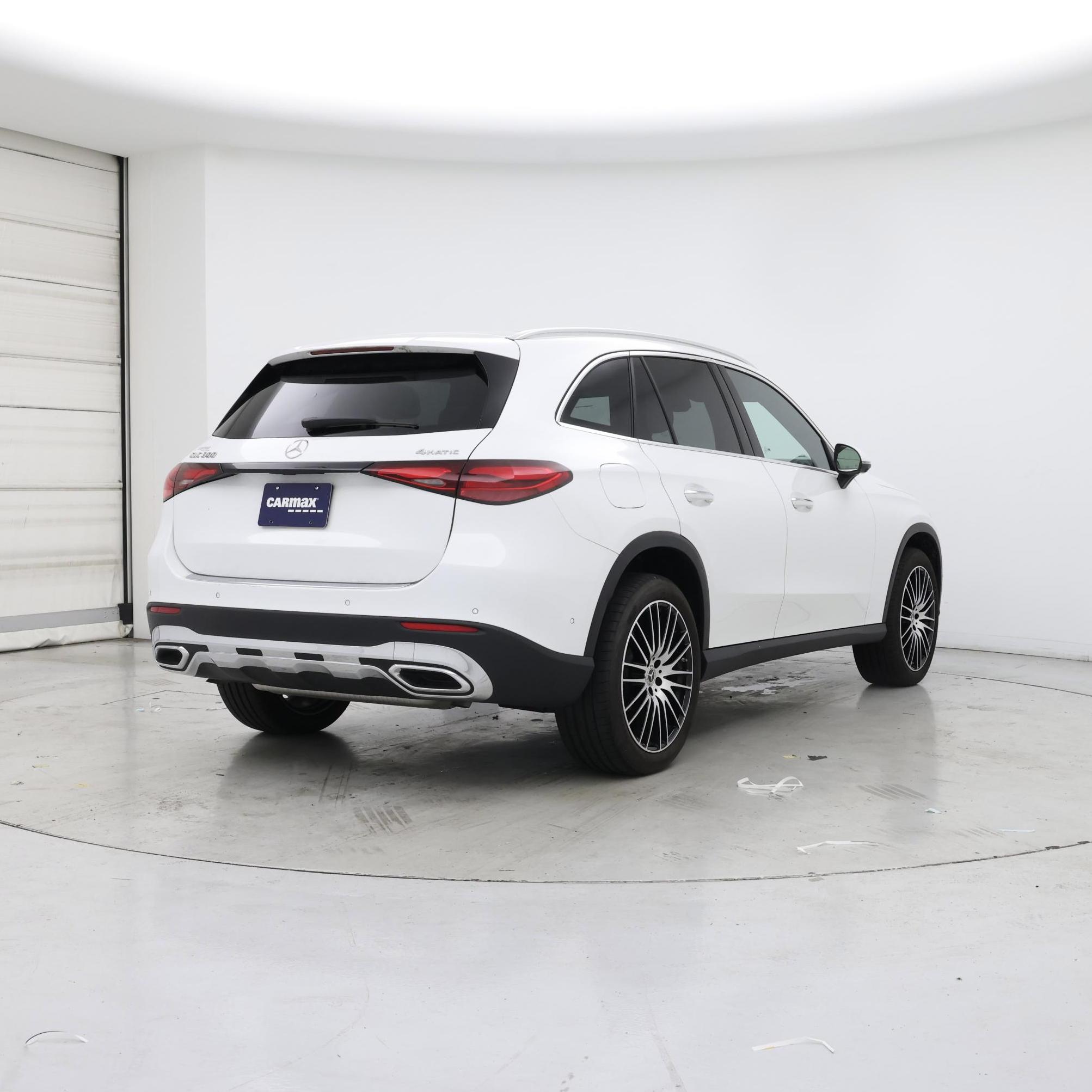 Thumbnail: 2025 Mercedes-Benz GLC - 8