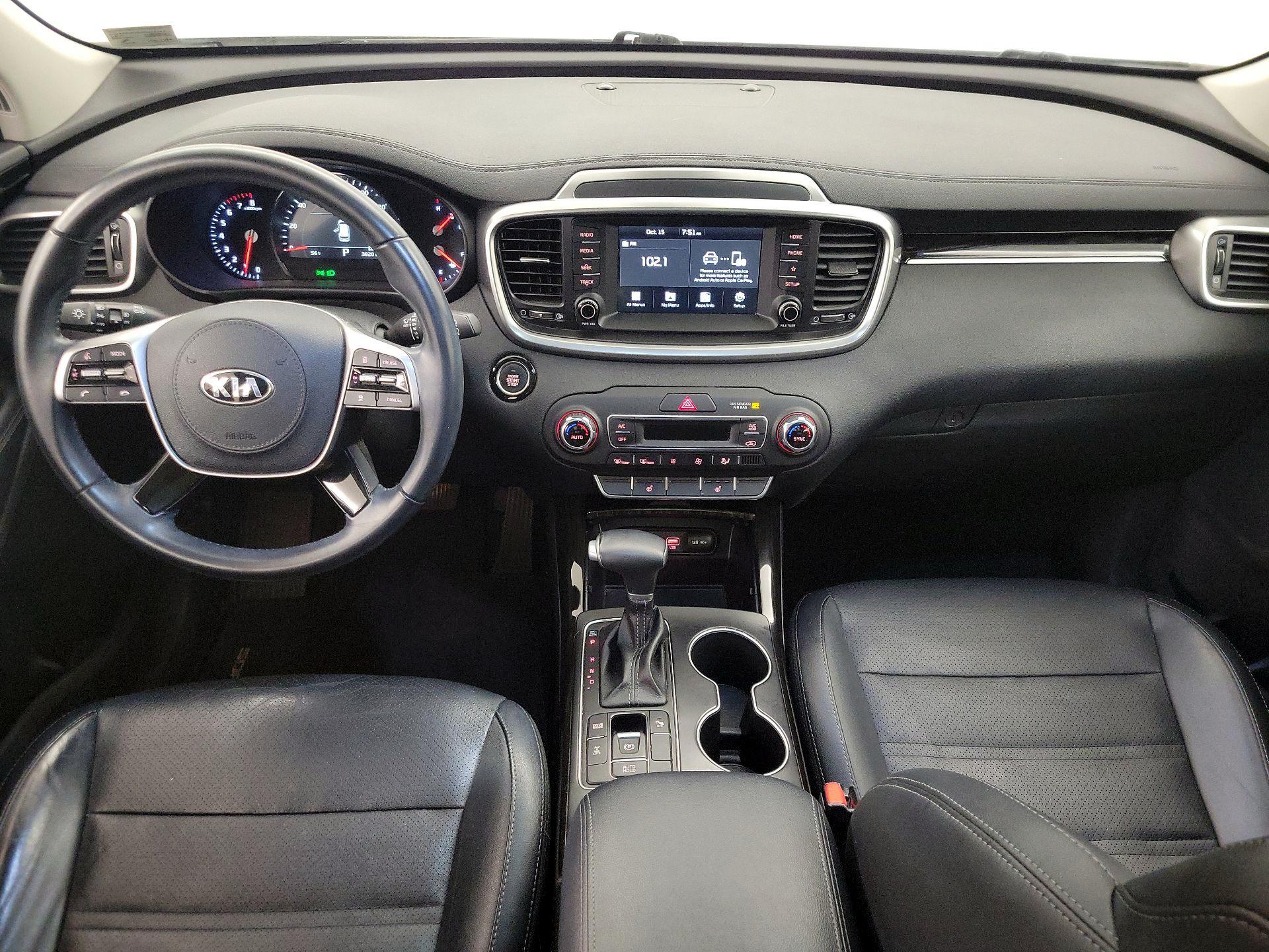 Thumbnail: 2020 Kia Sorento - 9