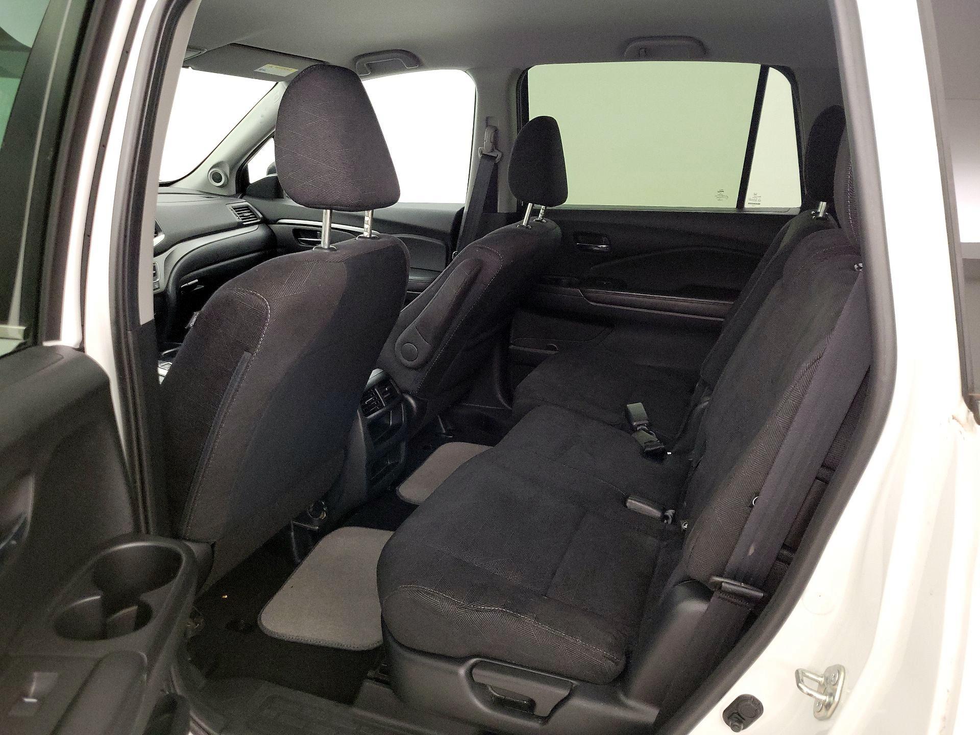 Thumbnail: 2021 Honda Pilot - 19