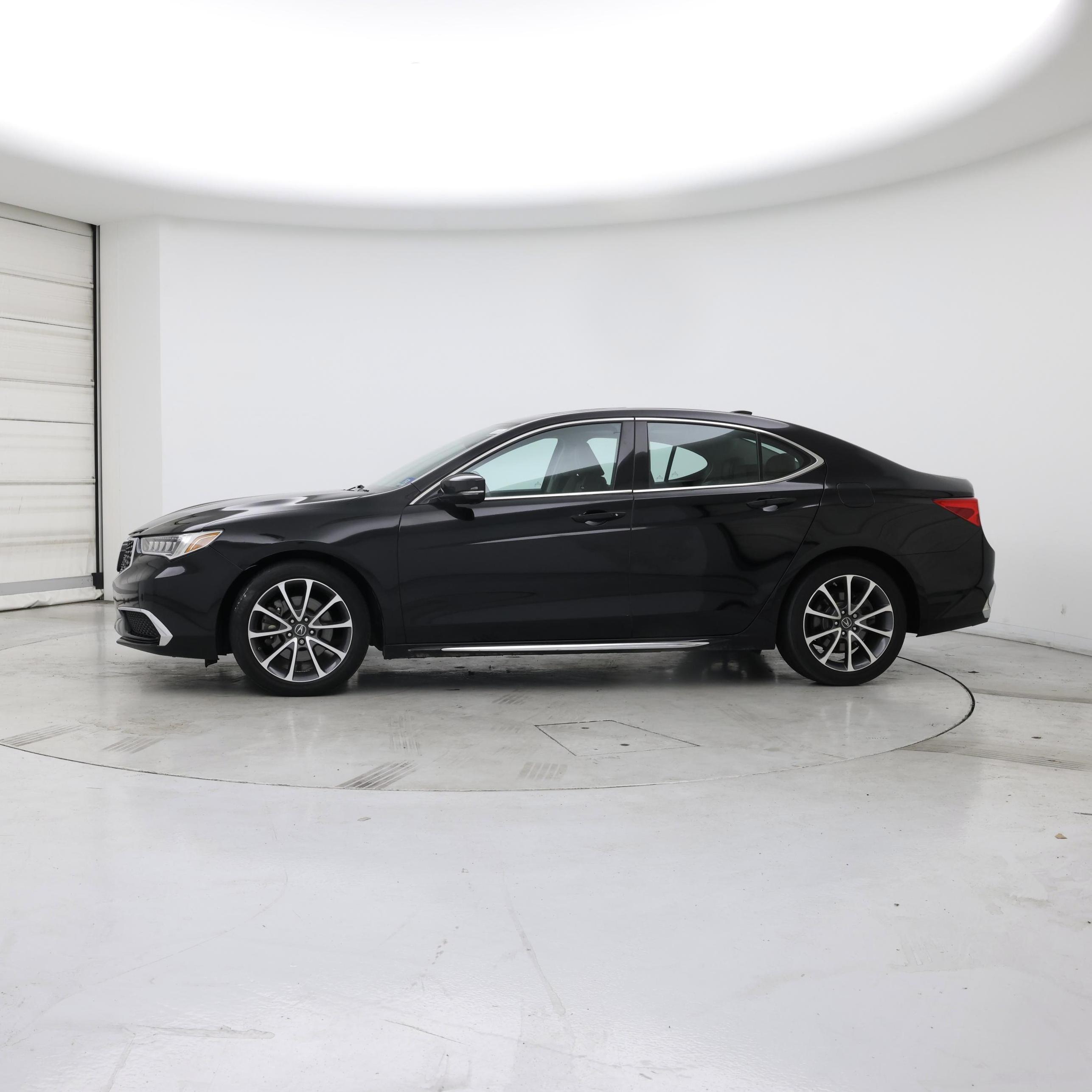 Thumbnail: 2018 Acura TLX - 3